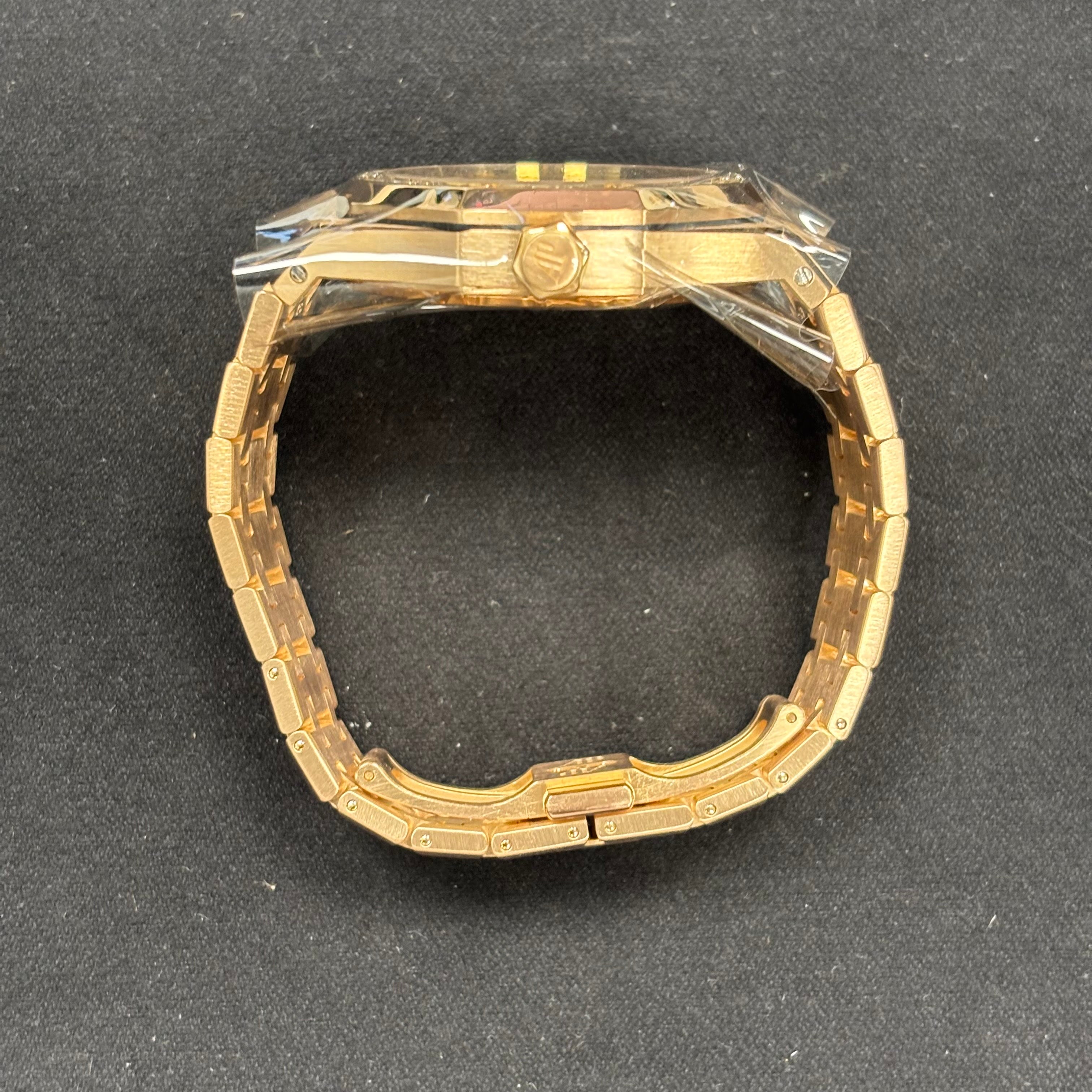 Audemars Piguet Royal Oak 37mm White Dial Watch Ref# 15451OR.ZZ.1256OR.01 - Happy Jewelers Fine Jewelry Lifetime Warranty