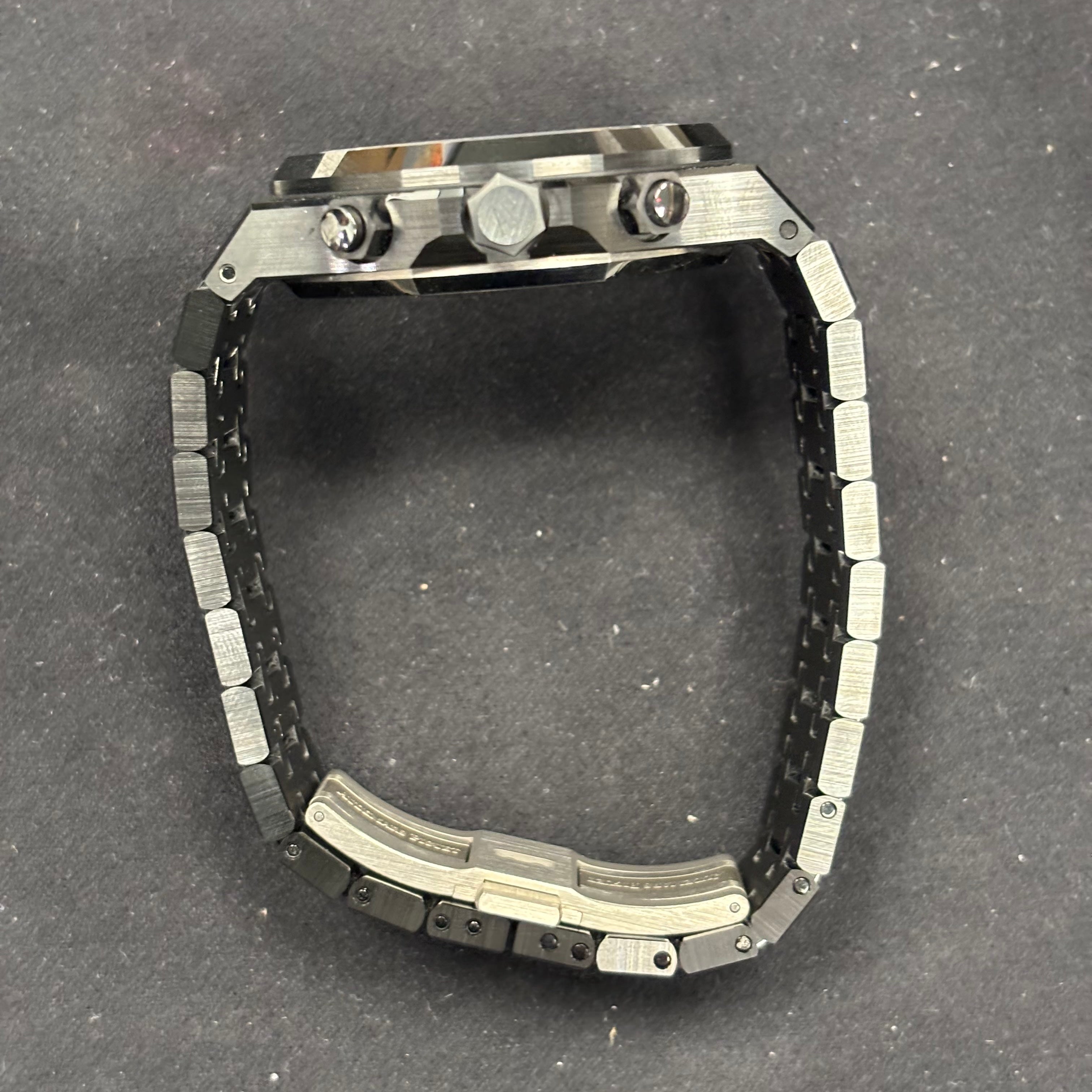 Audemars Piguet Royal Oak 41mm Black Dial Watch Ref# 26240CE.OO.1225CE.02 - Happy Jewelers Fine Jewelry Lifetime Warranty