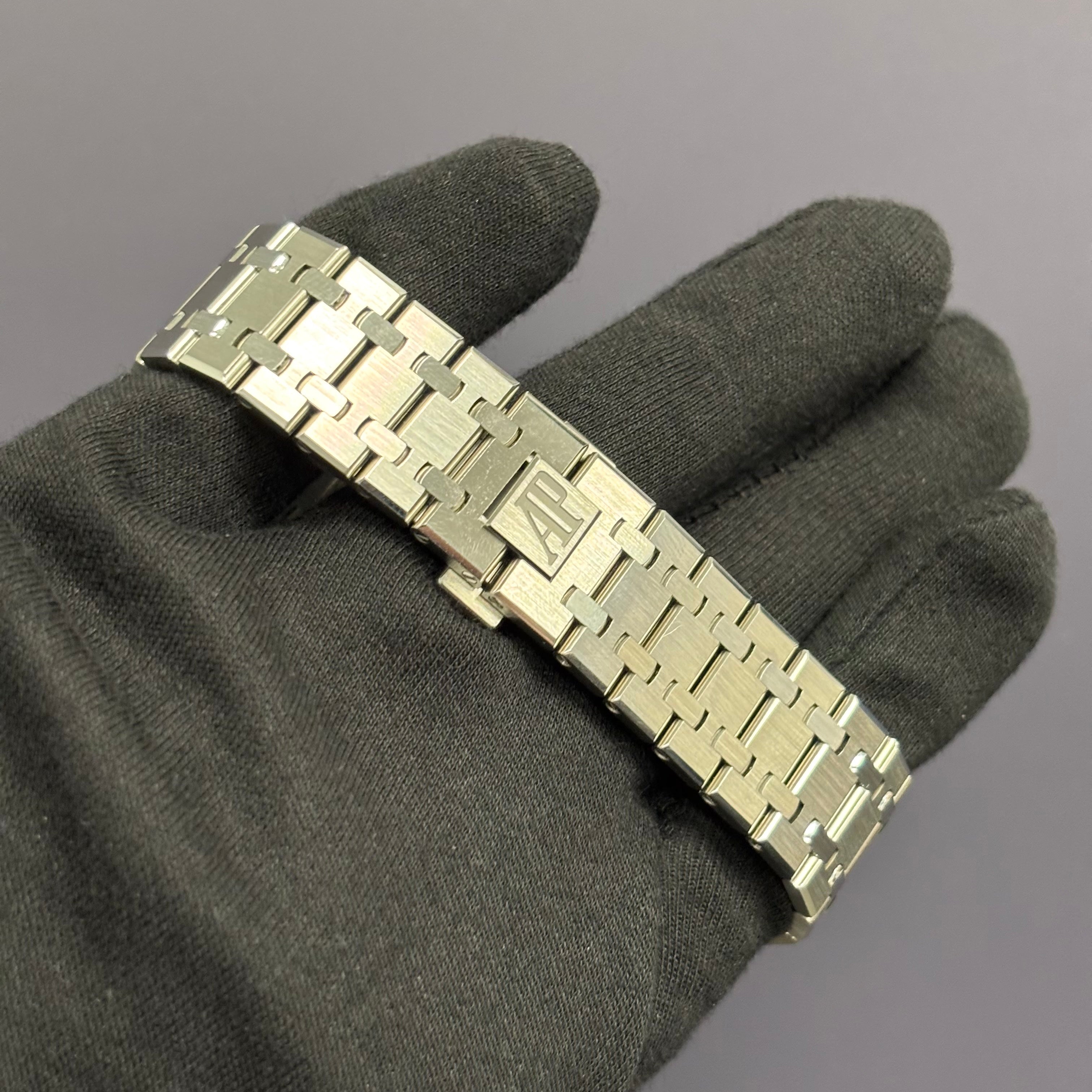 Audemars Piguet Royal Oak 41mm Blue Dial Watch Ref# 15510ST.OO.1320ST.06 - Happy Jewelers Fine Jewelry Lifetime Warranty