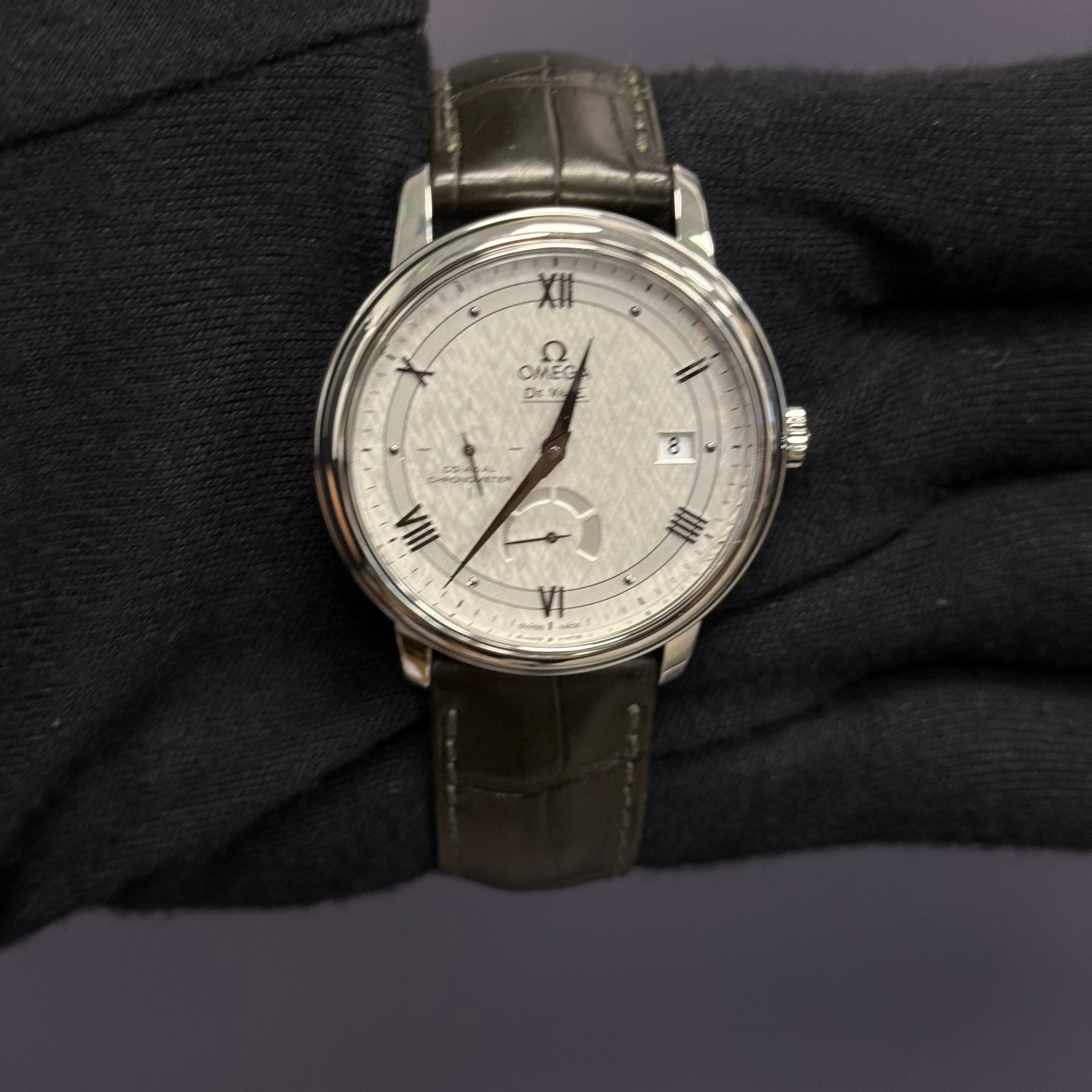 Omega De Ville 39.50mm Silver Dial Watch Ref# 424.13.40.21.02.004 - Happy Jewelers Fine Jewelry Lifetime Warranty