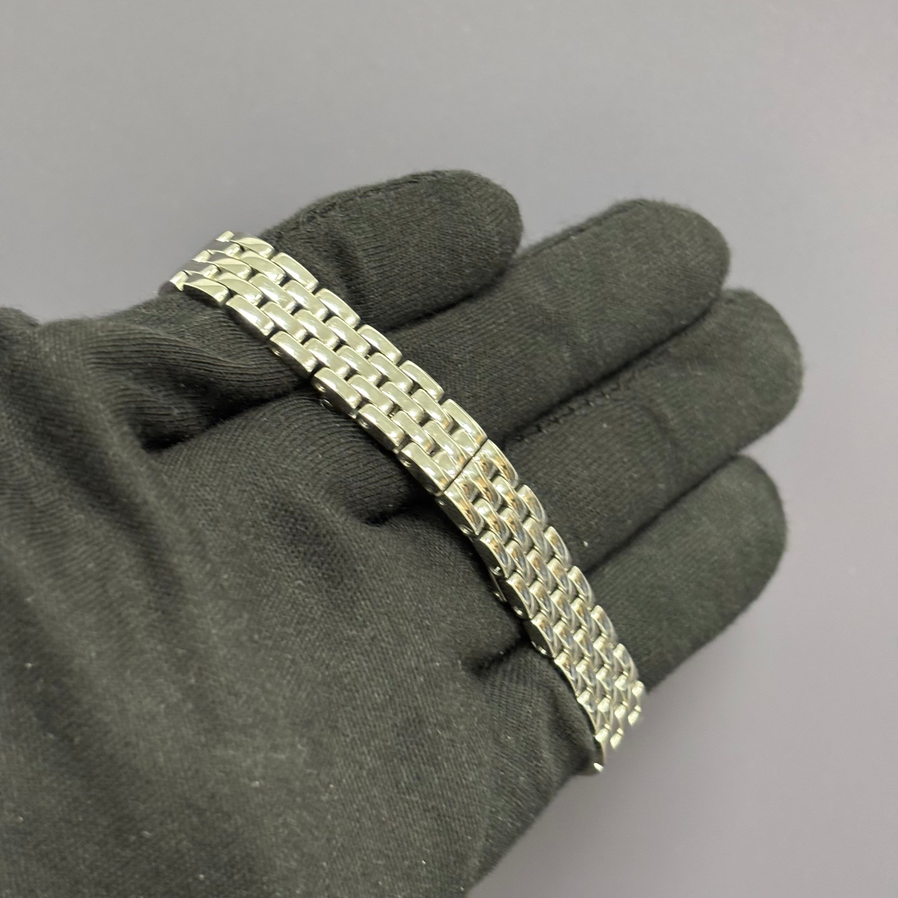 Cartier Panthere 25mm White Dial Watch Ref# WSPN0019 - Happy Jewelers Fine Jewelry Lifetime Warranty