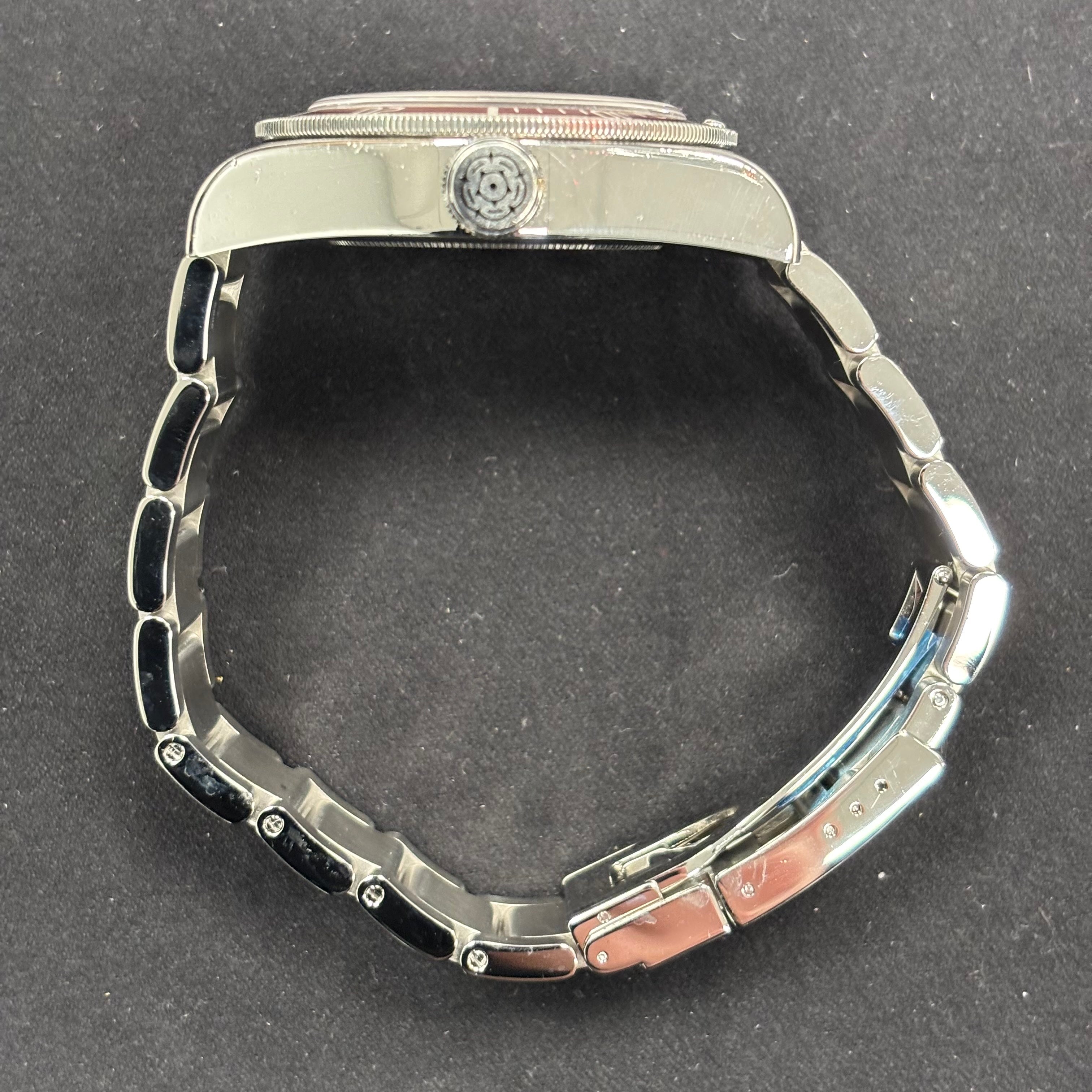 Tudor Black Bay 41mm Black Dial Watch Ref# 79220R - Happy Jewelers Fine Jewelry Lifetime Warranty