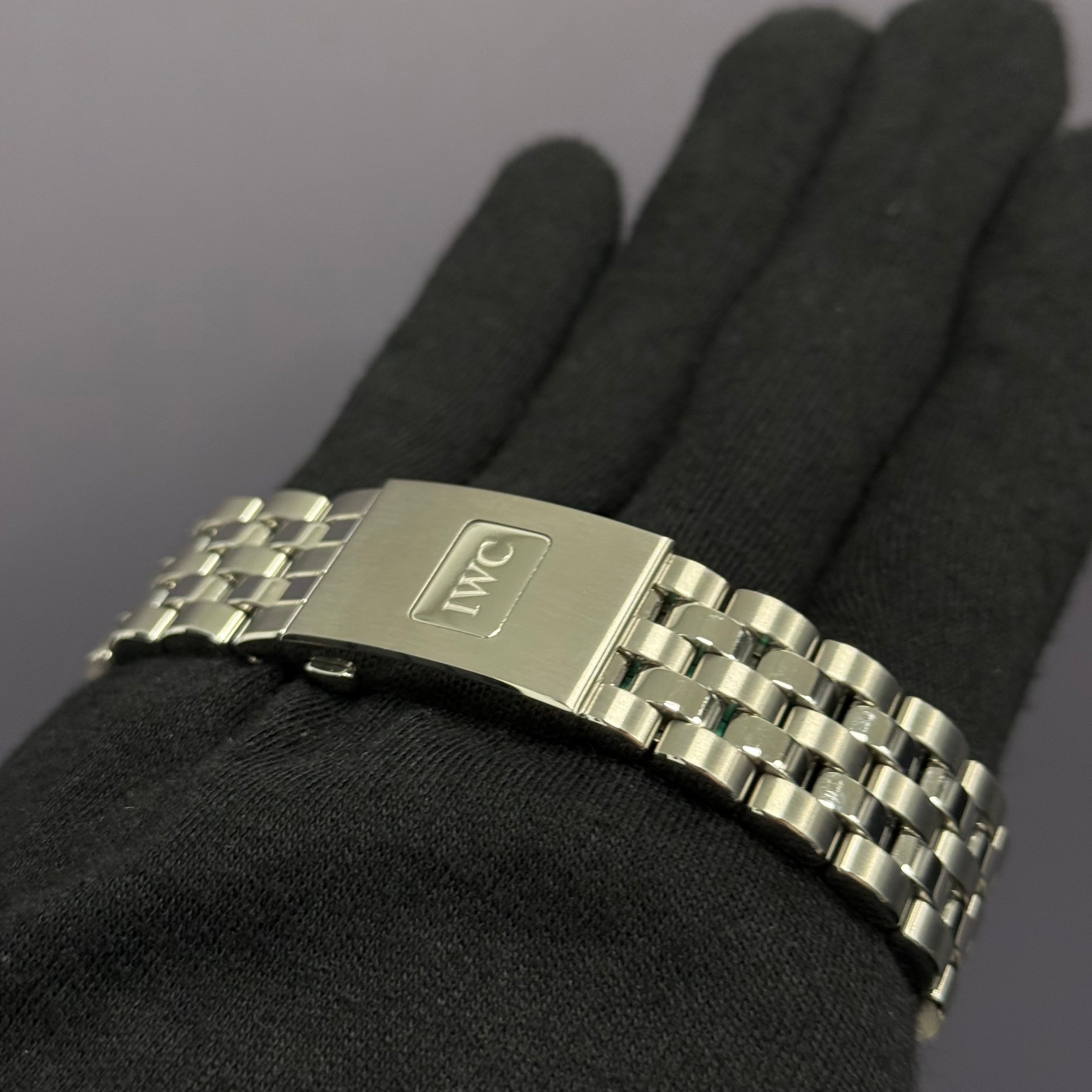 IWC Pilot's 40mm Green Dial Watch Ref# IW328206 - Happy Jewelers Fine Jewelry Lifetime Warranty