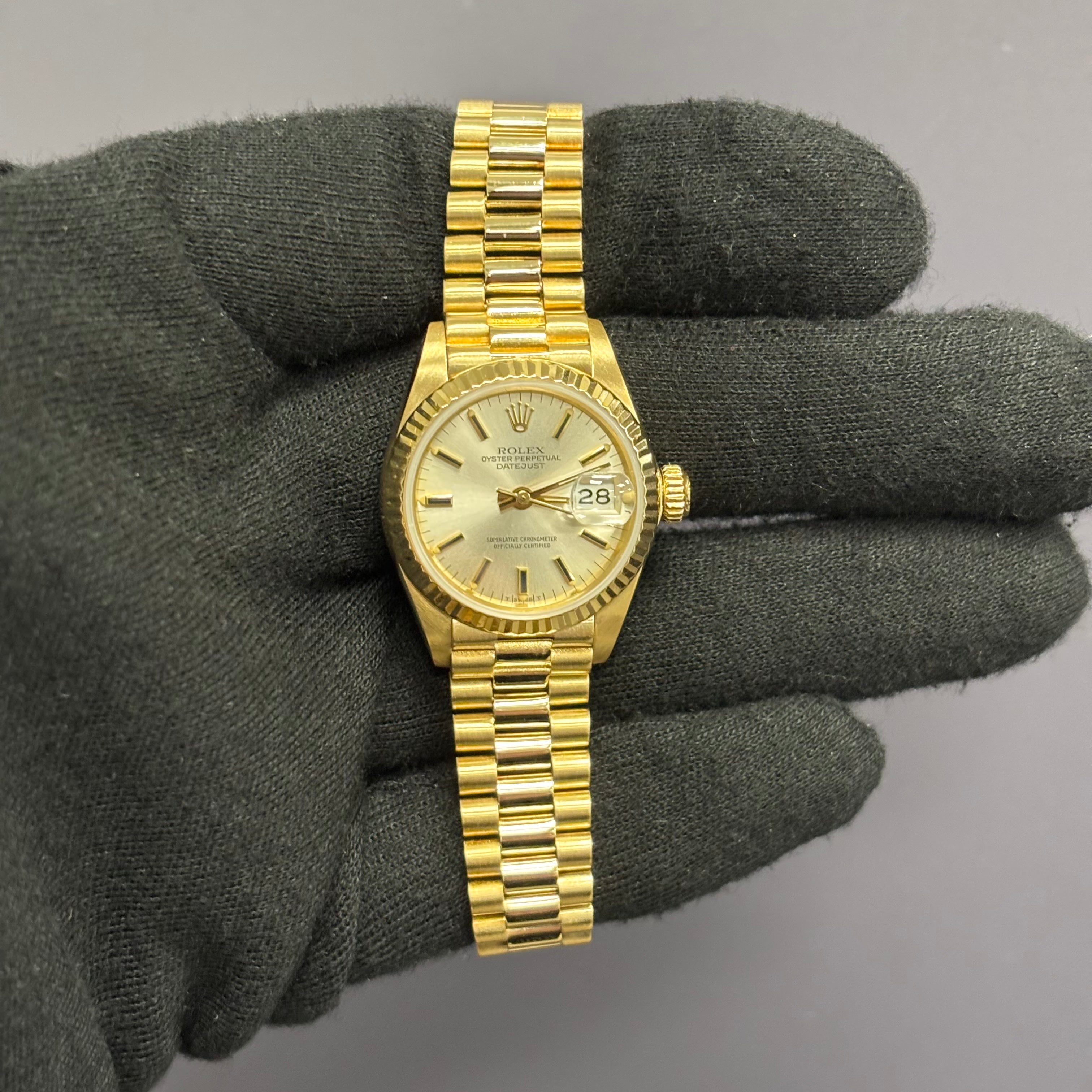 Rolex Datejust 26mm Silver Dial Watch Ref# 6917 - Happy Jewelers Fine Jewelry Lifetime Warranty