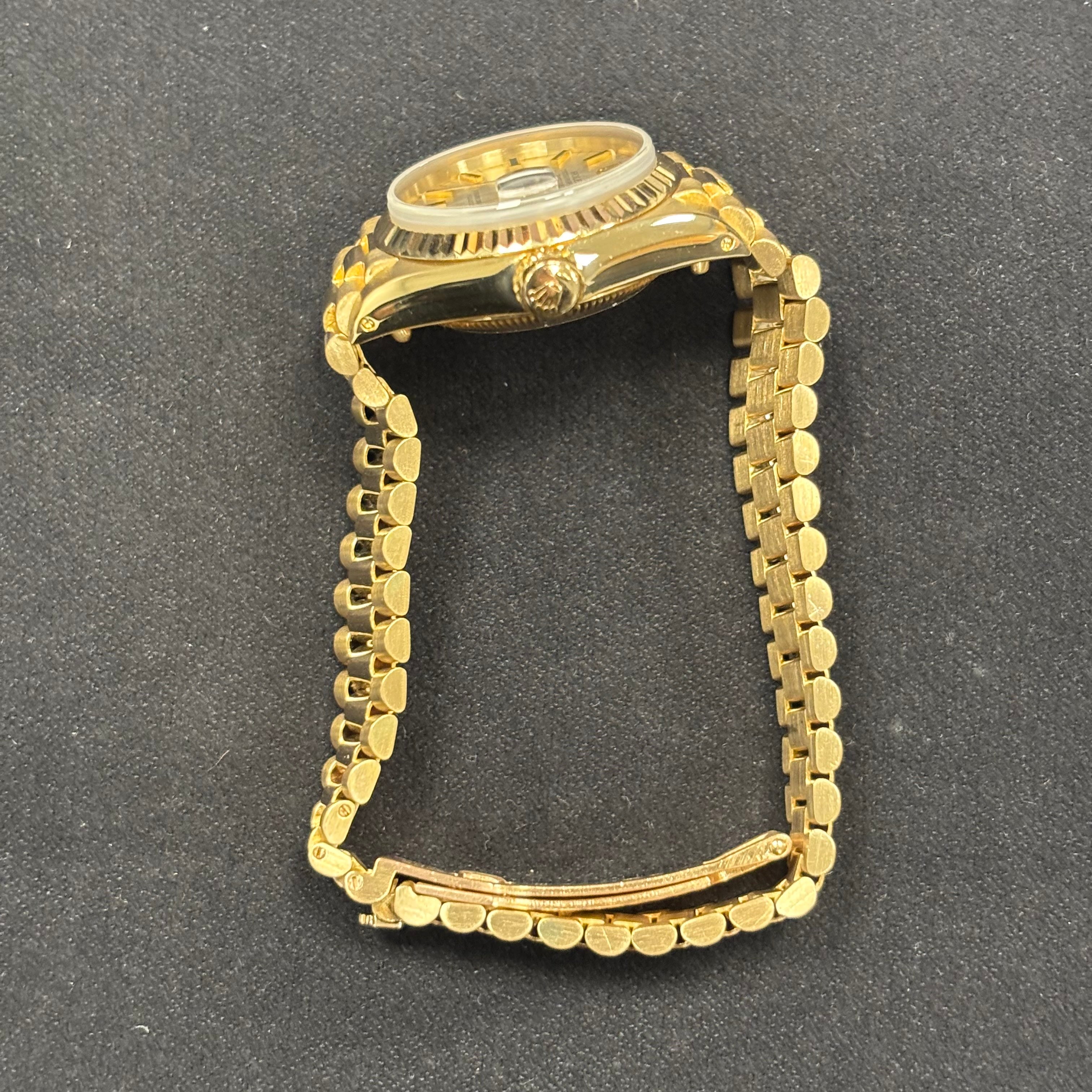 Rolex Datejust 26mm Silver Dial Watch Ref# 6917 - Happy Jewelers Fine Jewelry Lifetime Warranty