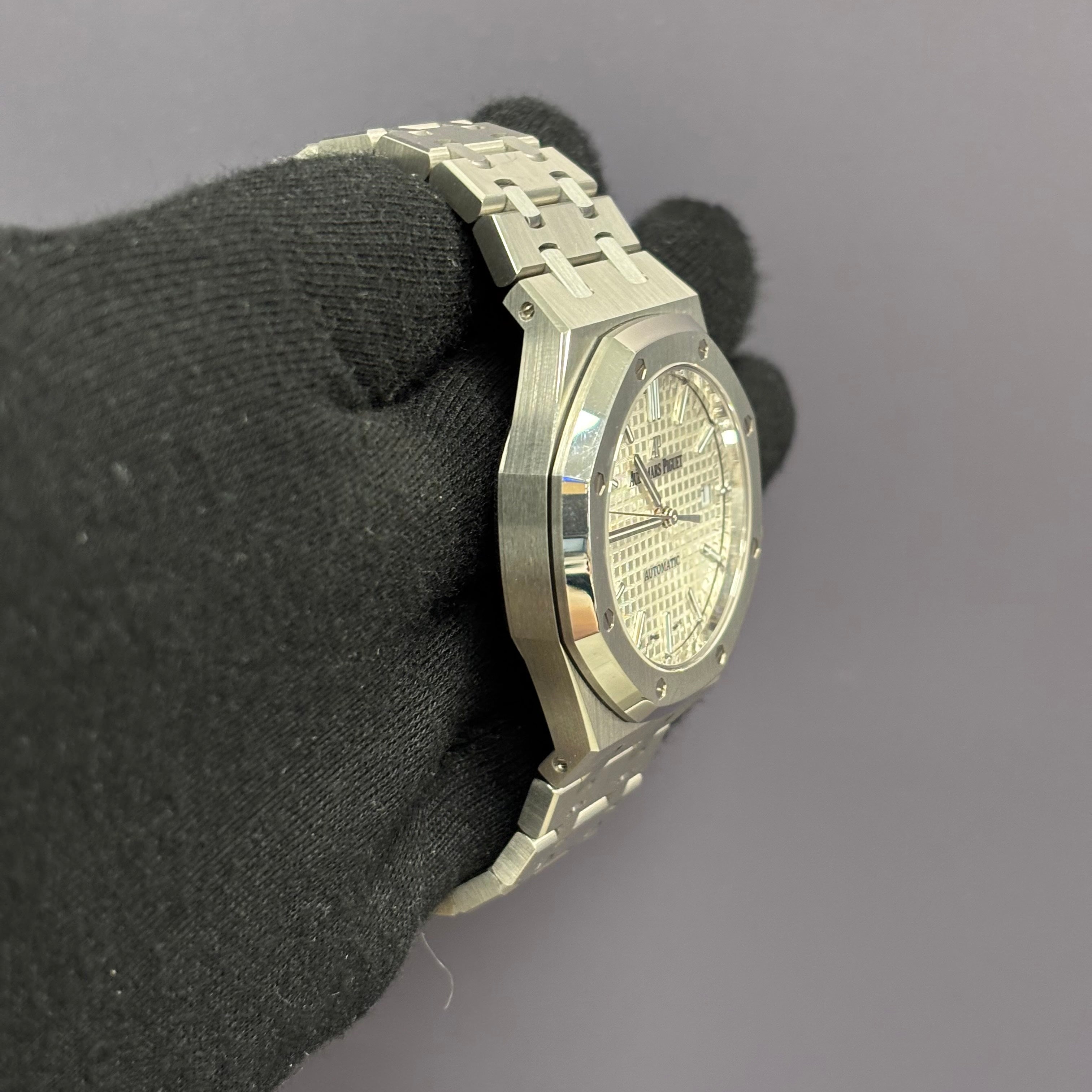 Audemars Piguet Royal Oak 37mm White Dial Watch Ref# 15450ST.OO.1256ST.01 - Happy Jewelers Fine Jewelry Lifetime Warranty