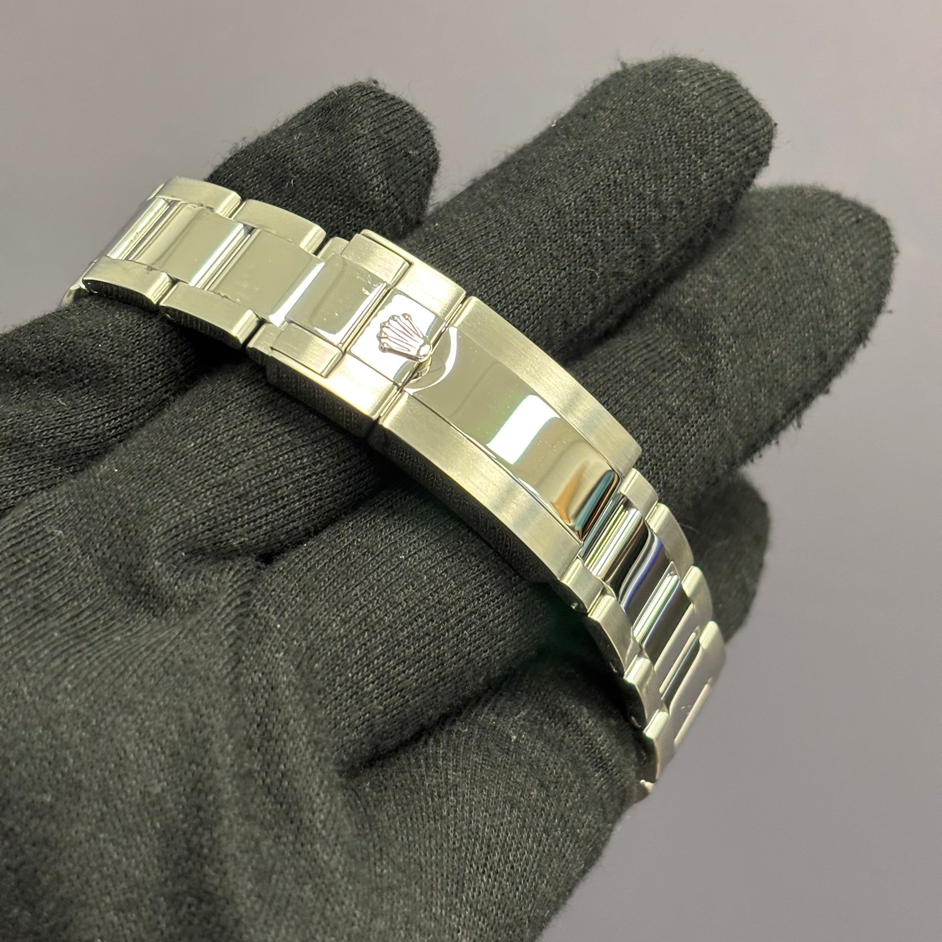 Rolex Yacht-Master II 44mm White Dial Watch Ref# 116680 - Happy Jewelers Fine Jewelry Lifetime Warranty