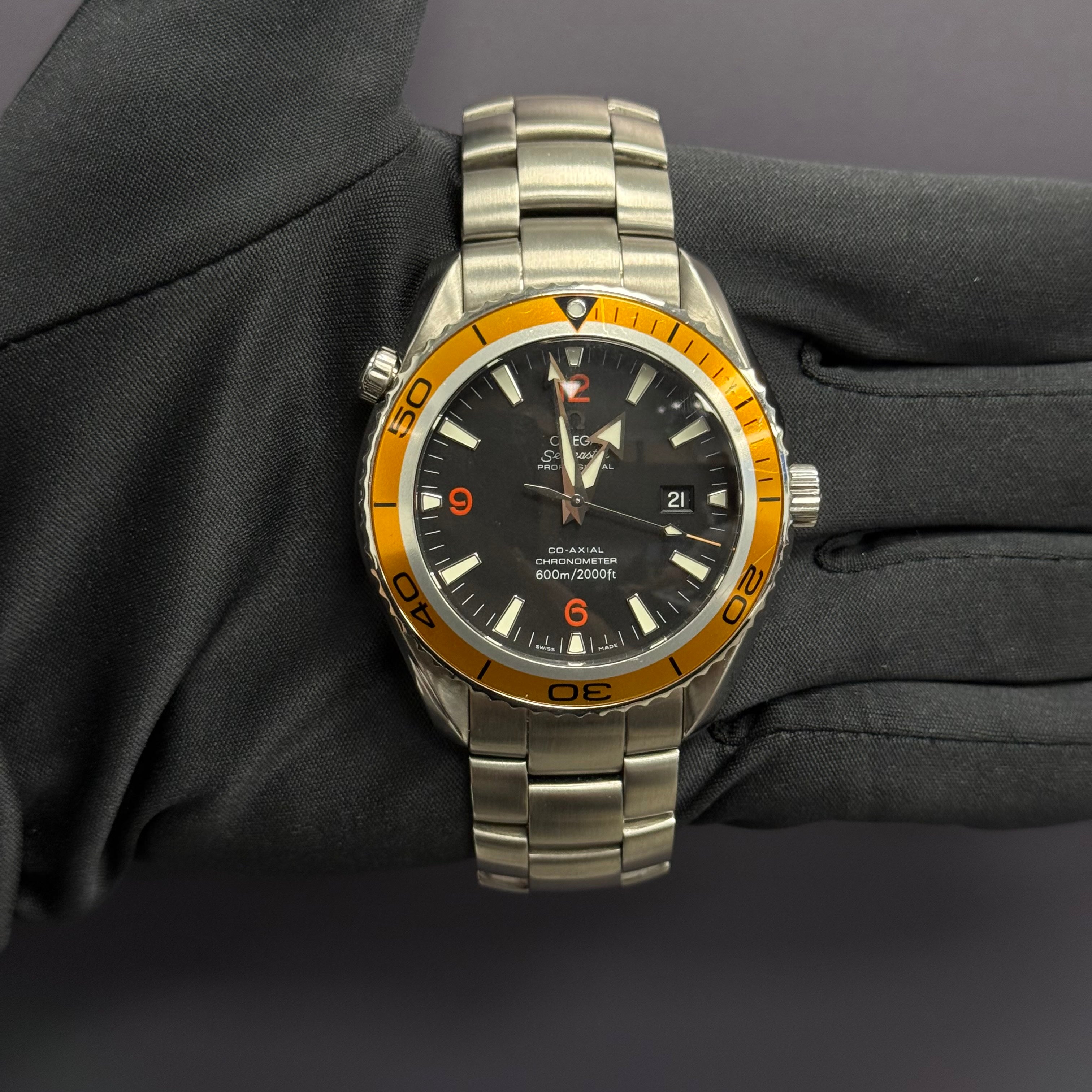 Omega Seamaster 45.5mm Black Dial Watch Ref# 2208.50.00 - Happy Jewelers Fine Jewelry Lifetime Warranty