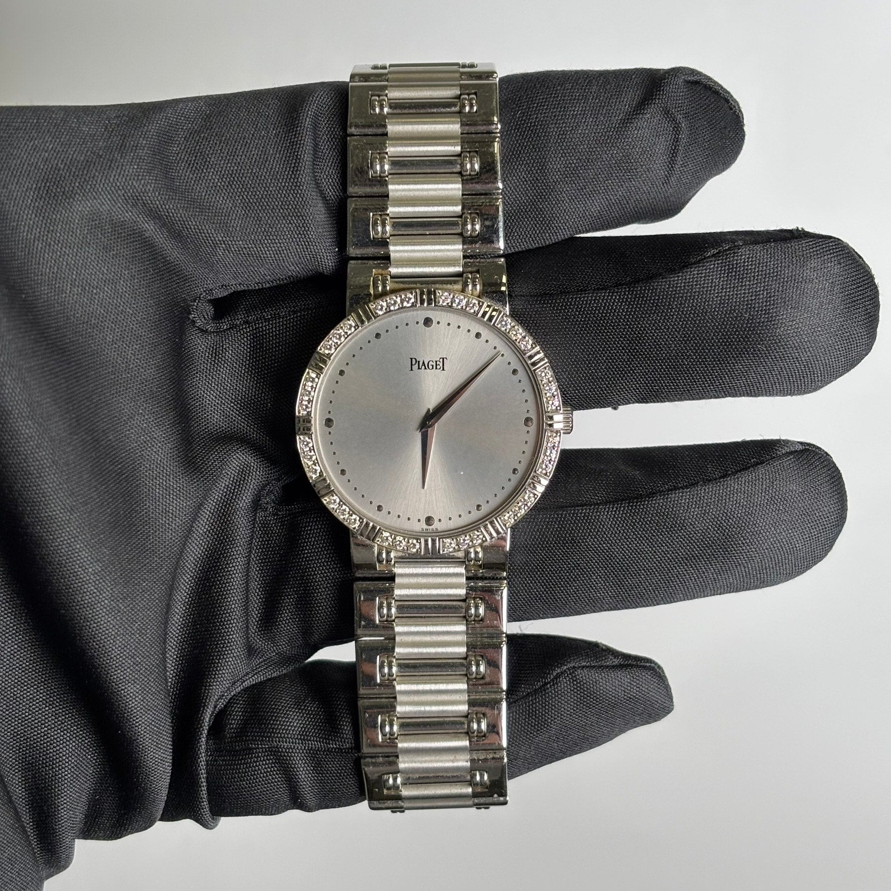 Piaget Dancer 31mm Silver Dial Watch Ref# G0A03395 - Happy Jewelers Fine Jewelry Lifetime Warranty