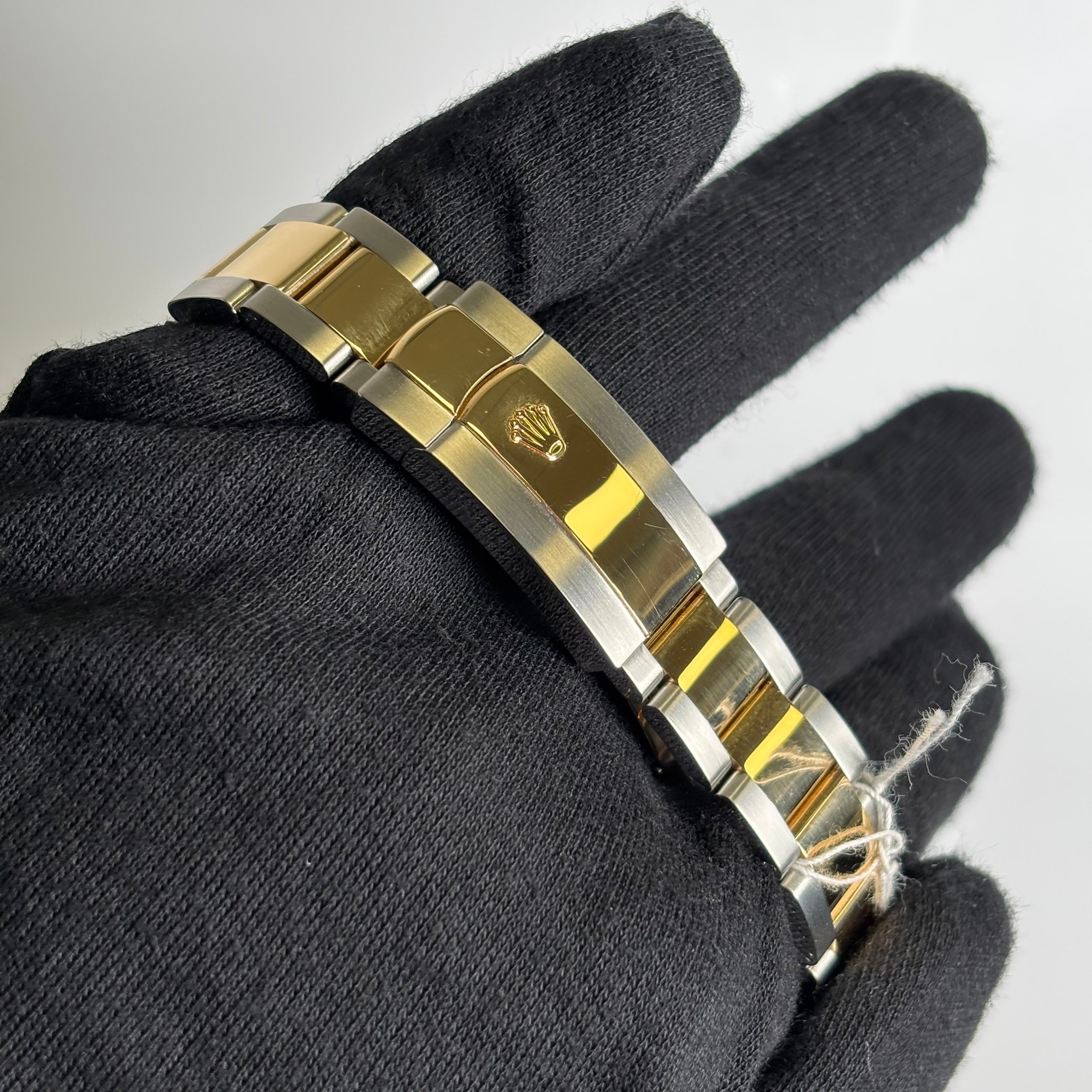 Rolex Datejust 41mm Silver Dial Watch Ref# 126333 - Happy Jewelers Fine Jewelry Lifetime Warranty