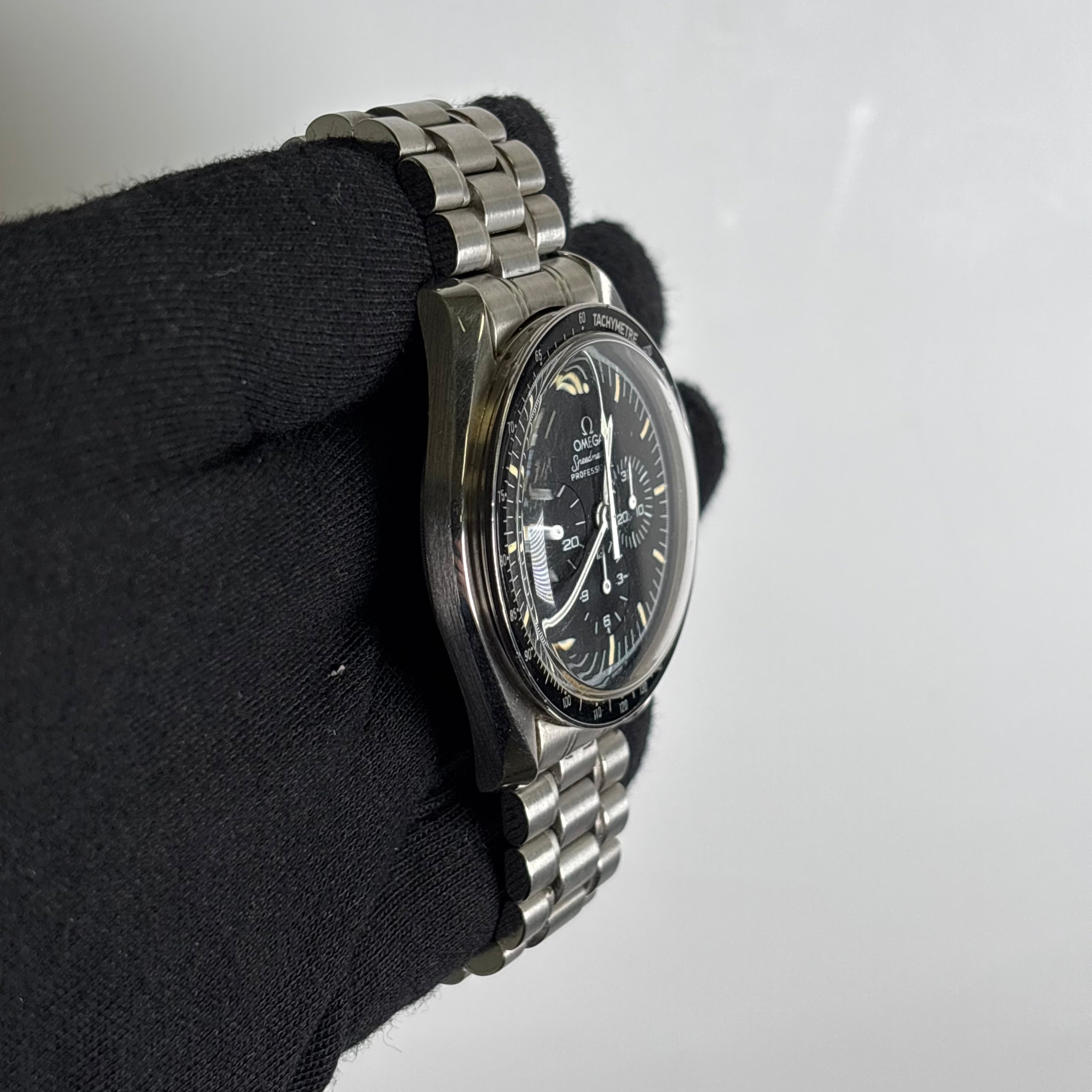 Omega Speedmaster 42mm Black Dial Watch Ref# 145.022 - Happy Jewelers Fine Jewelry Lifetime Warranty