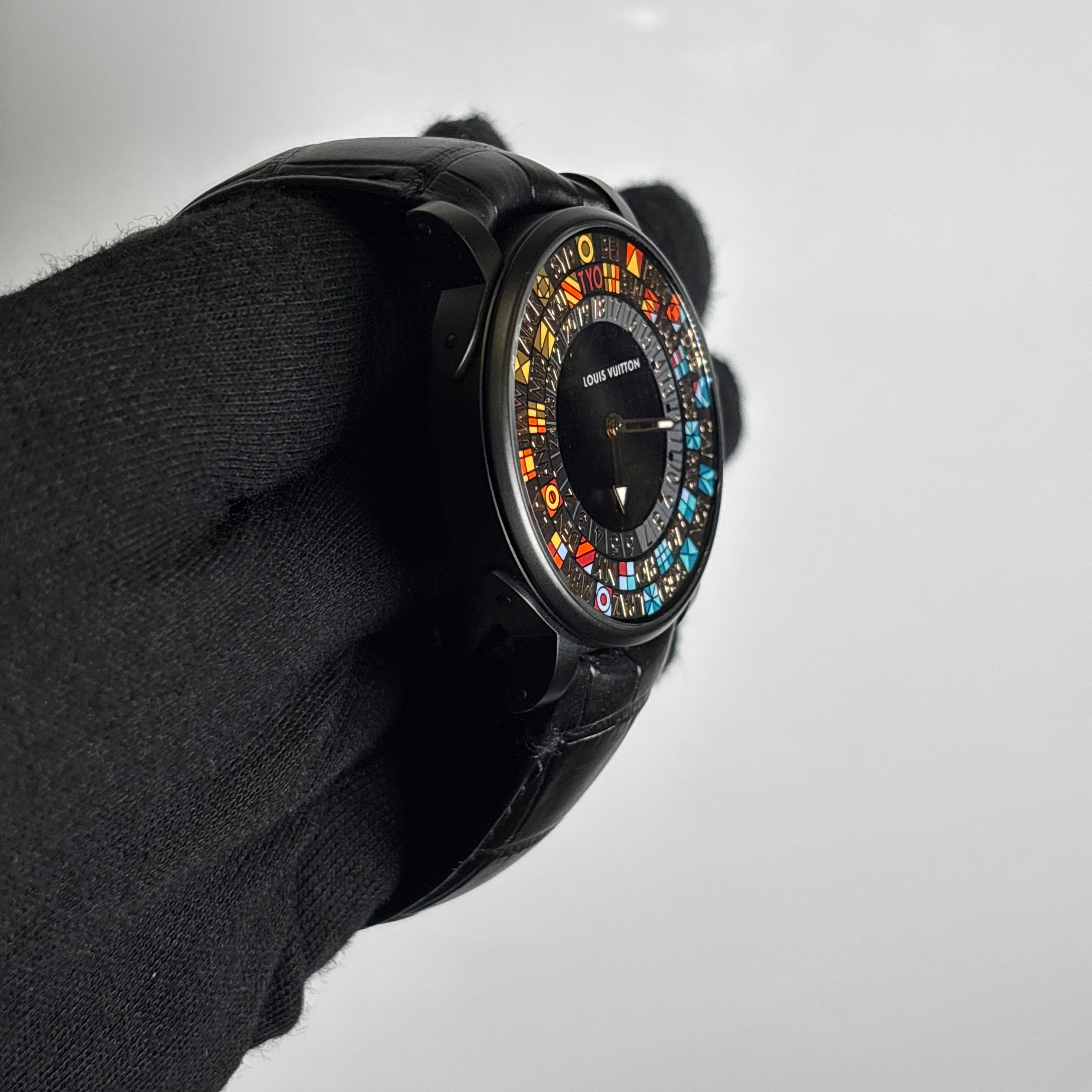 Louis Vuitton Escale 42mm Black Dial Watch Ref# Q5D250 - Happy Jewelers Fine Jewelry Lifetime Warranty