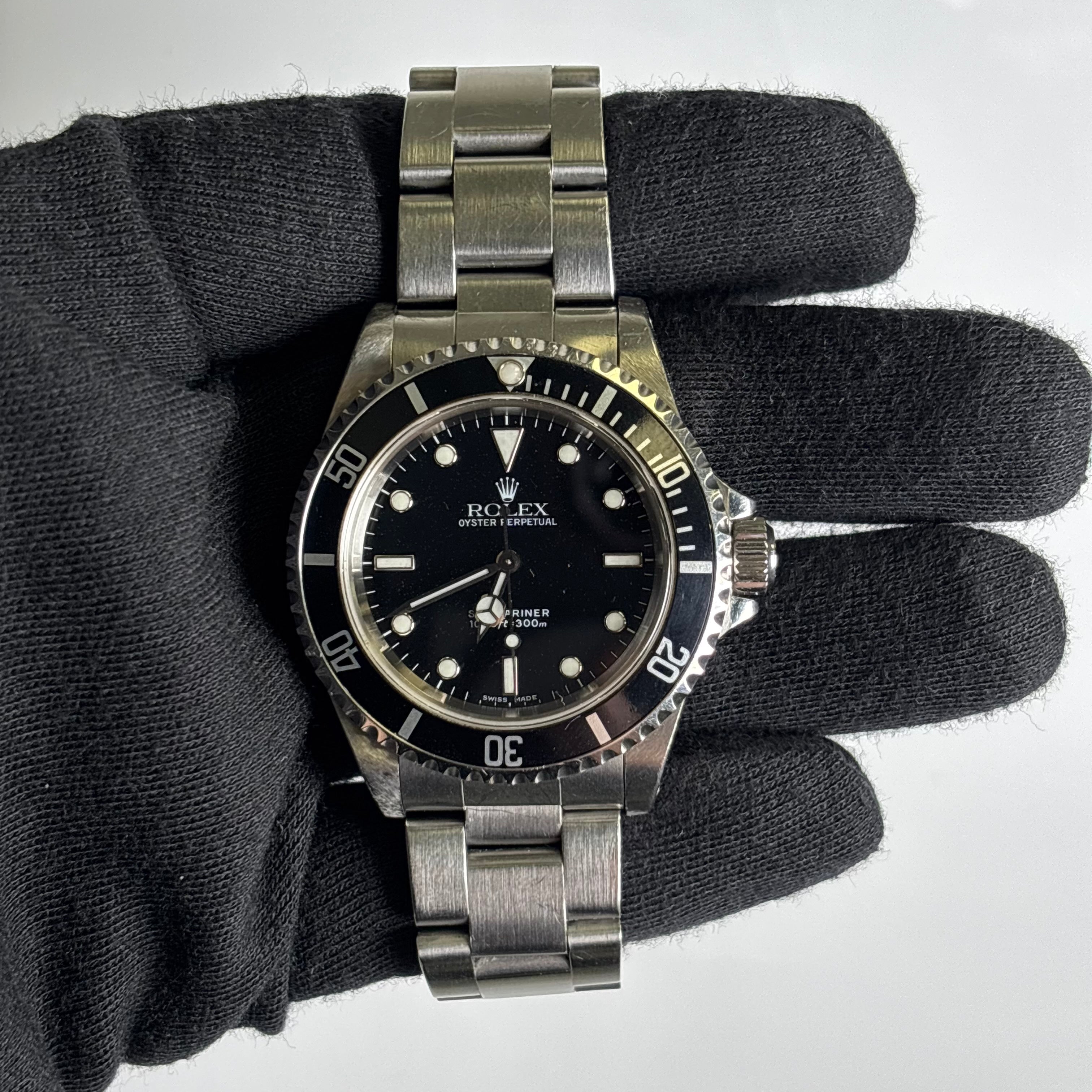 Rolex Submariner 40mm Black Dial Watch Ref# 14060 - Happy Jewelers Fine Jewelry Lifetime Warranty