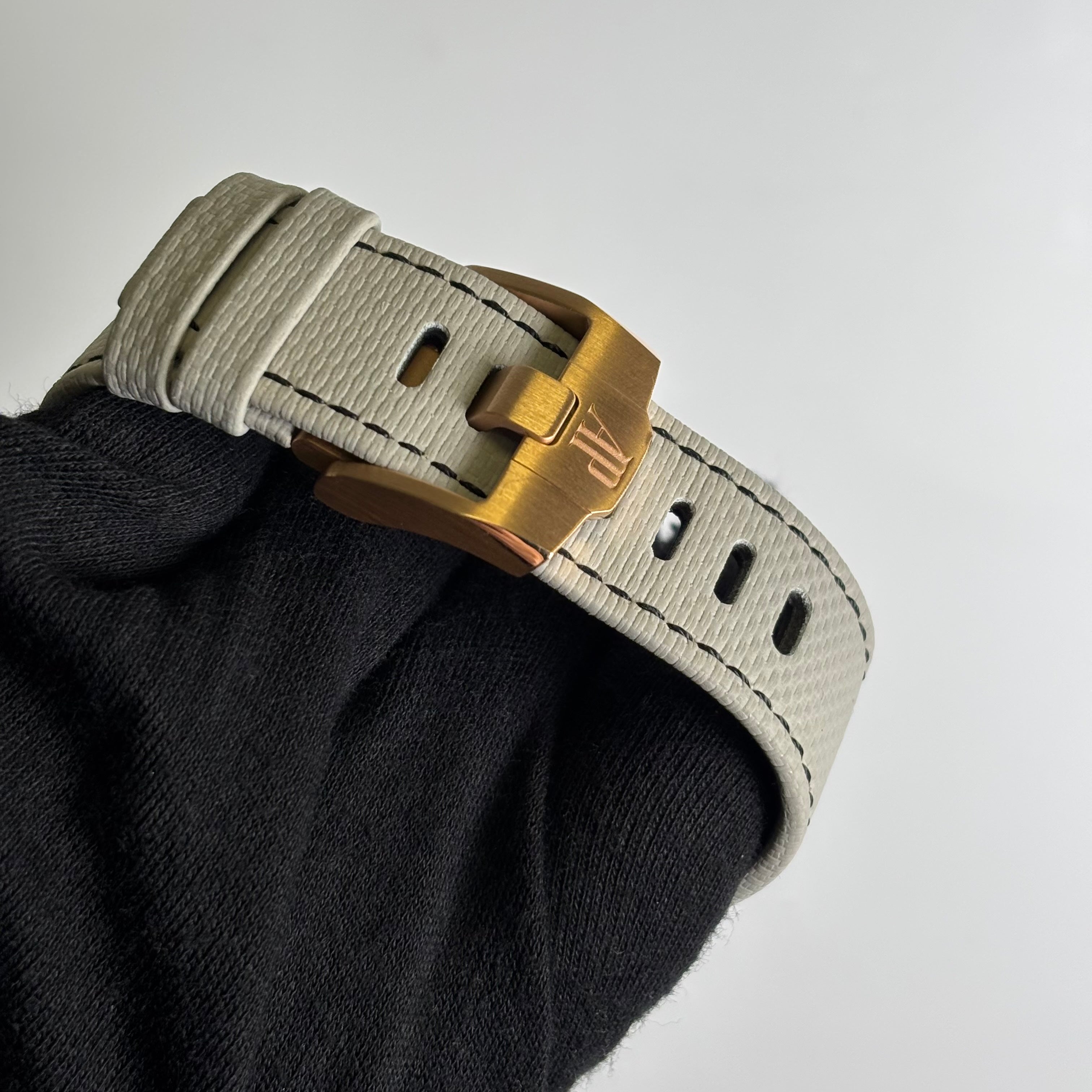 Audemars Piguet Royal Oak 43mm Gray Dial Watch Ref# 26420OI.OO.A015VE.01 - Happy Jewelers Fine Jewelry Lifetime Warranty