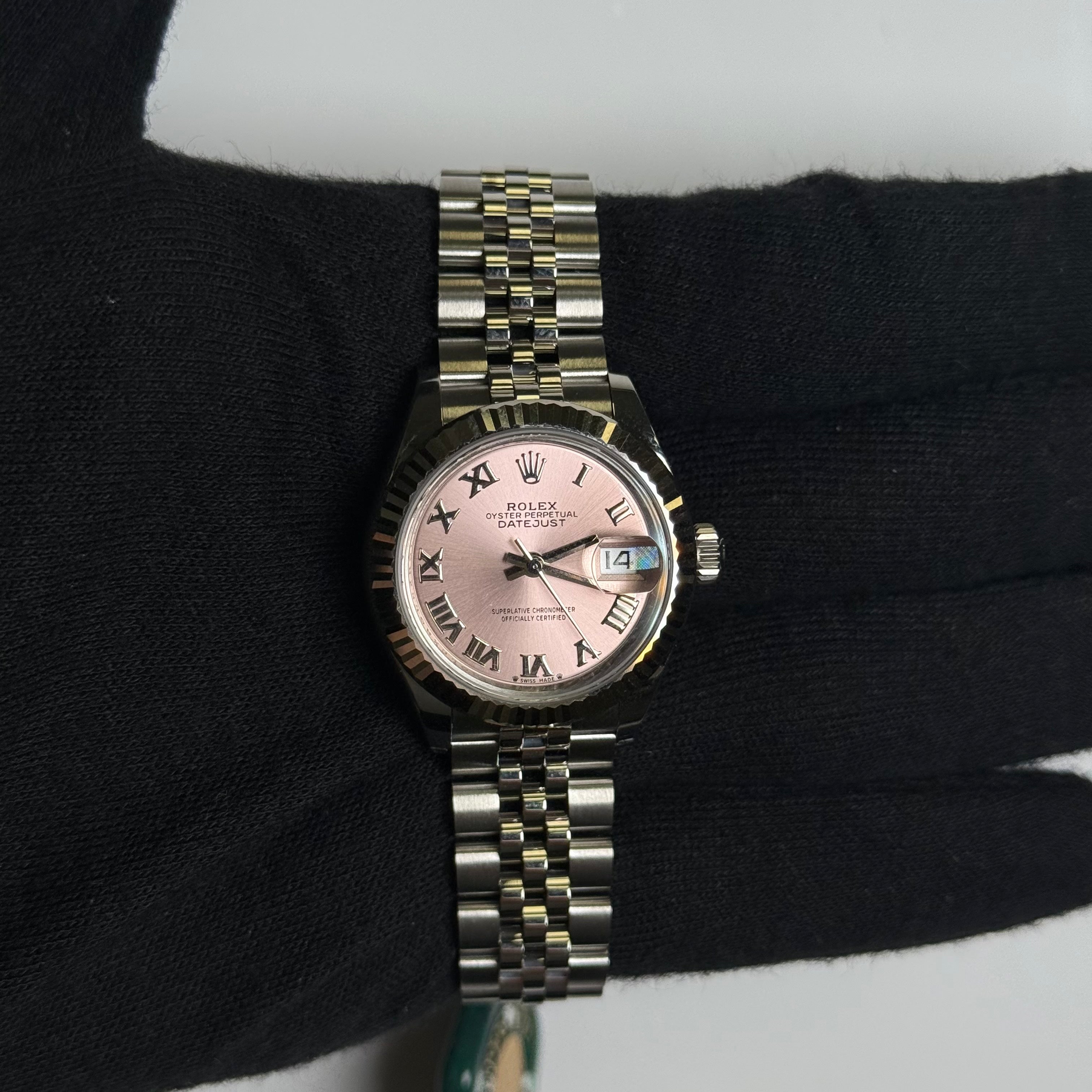 Rolex Datejust 28mm Pink Dial Watch Ref# 279174 - Happy Jewelers Fine Jewelry Lifetime Warranty