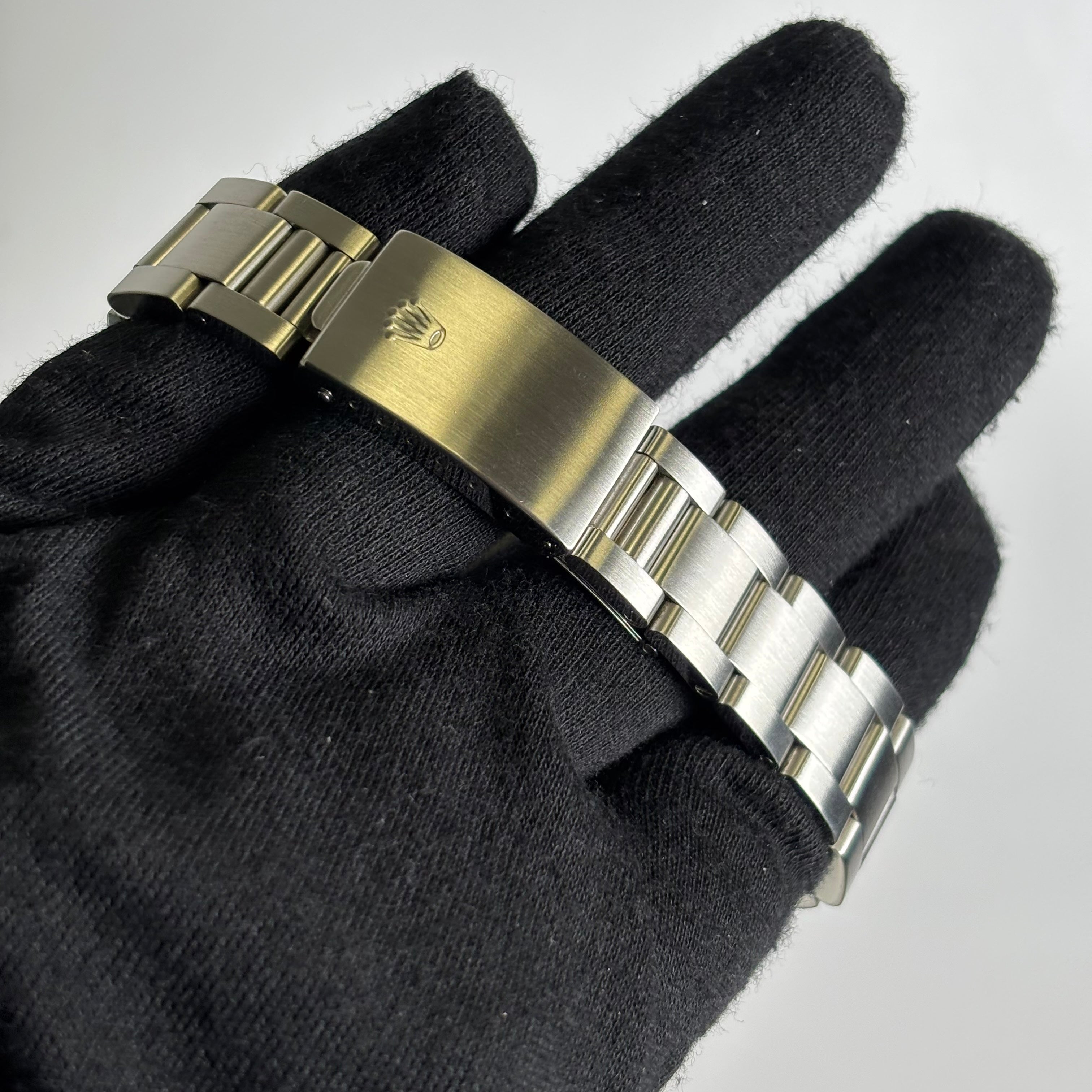 Rolex GMT-Master II 40mm Black Dial Watch Ref# 16760 - Happy Jewelers Fine Jewelry Lifetime Warranty