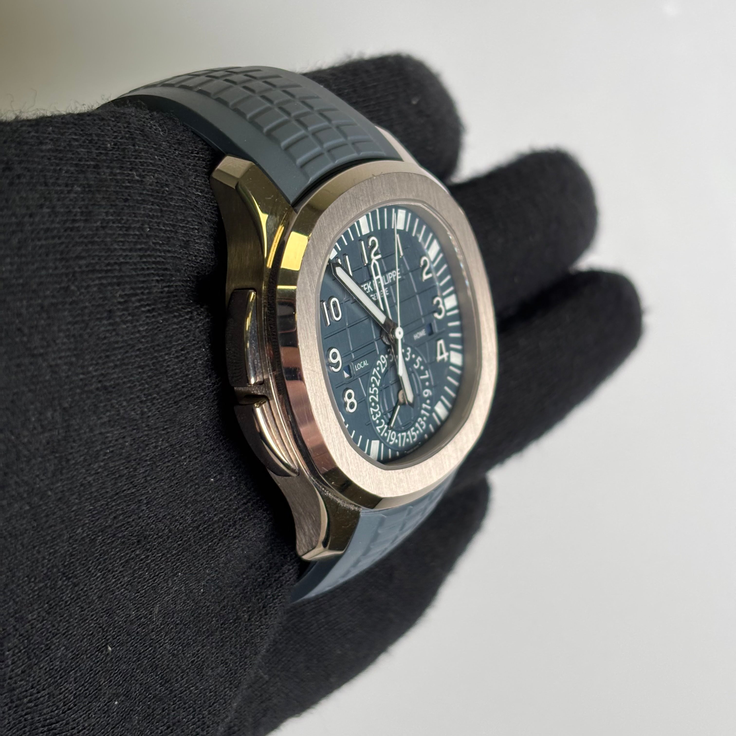 Patek Philippe Aquanaut 38.8mm Blue Dial Watch Ref# 5164G-001 - Happy Jewelers Fine Jewelry Lifetime Warranty