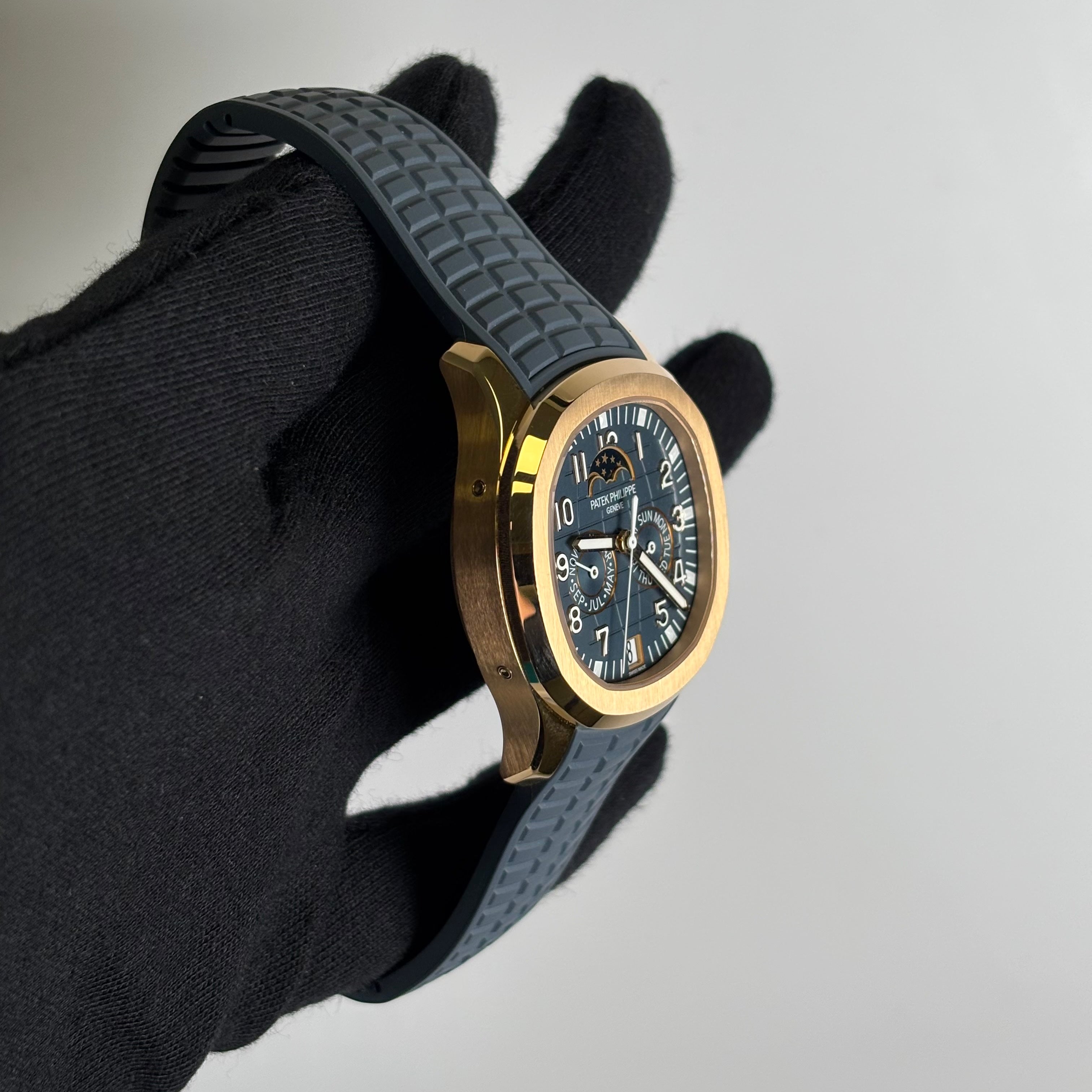 Patek Philippe Aquanaut 39mm Blue Dial Watch Ref# 5261R-001 - Happy Jewelers Fine Jewelry Lifetime Warranty