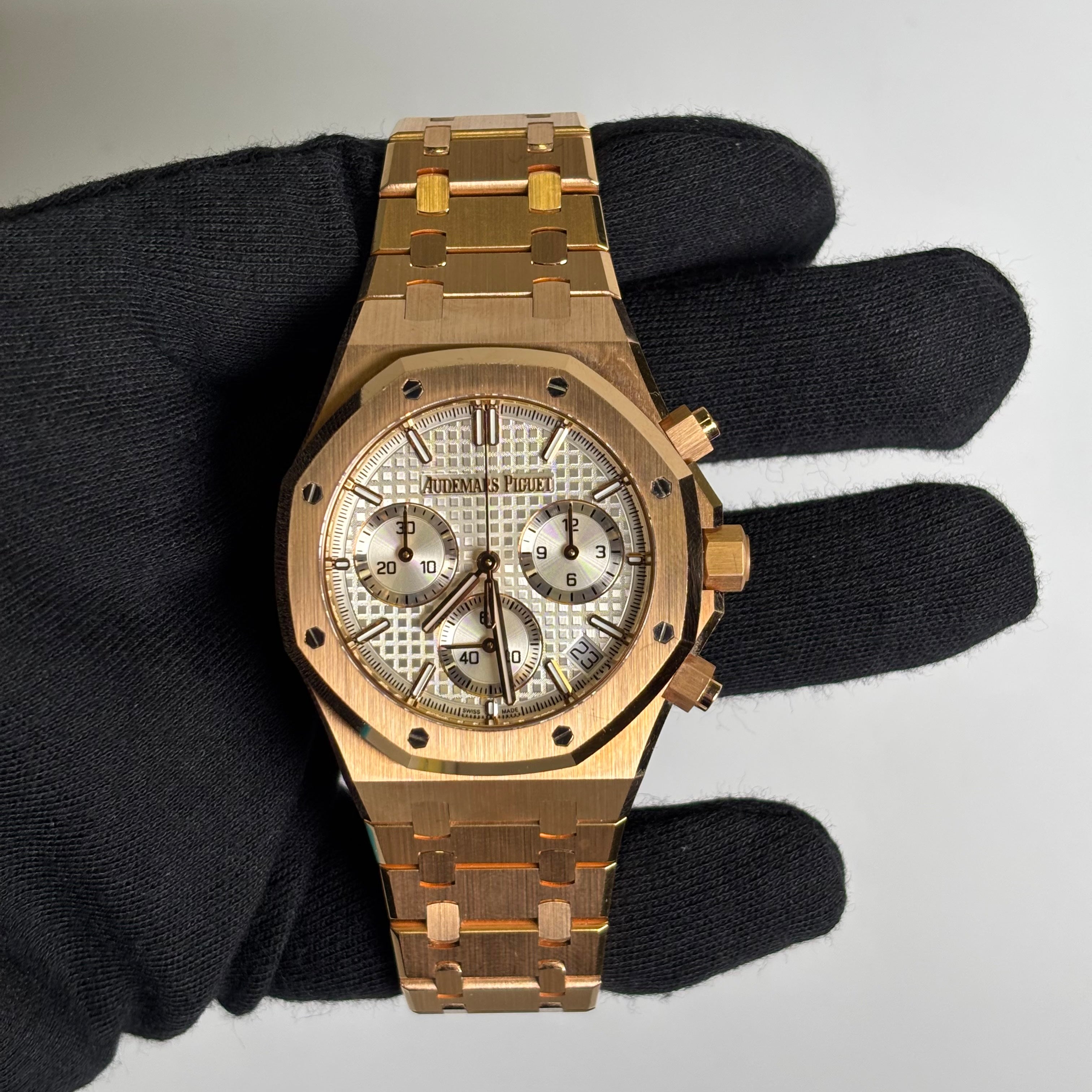 Audemars Piguet Royal Oak 44mm Grey Dial Watch Ref# 26210OI.OO.A109CR.01 - Happy Jewelers Fine Jewelry Lifetime Warranty