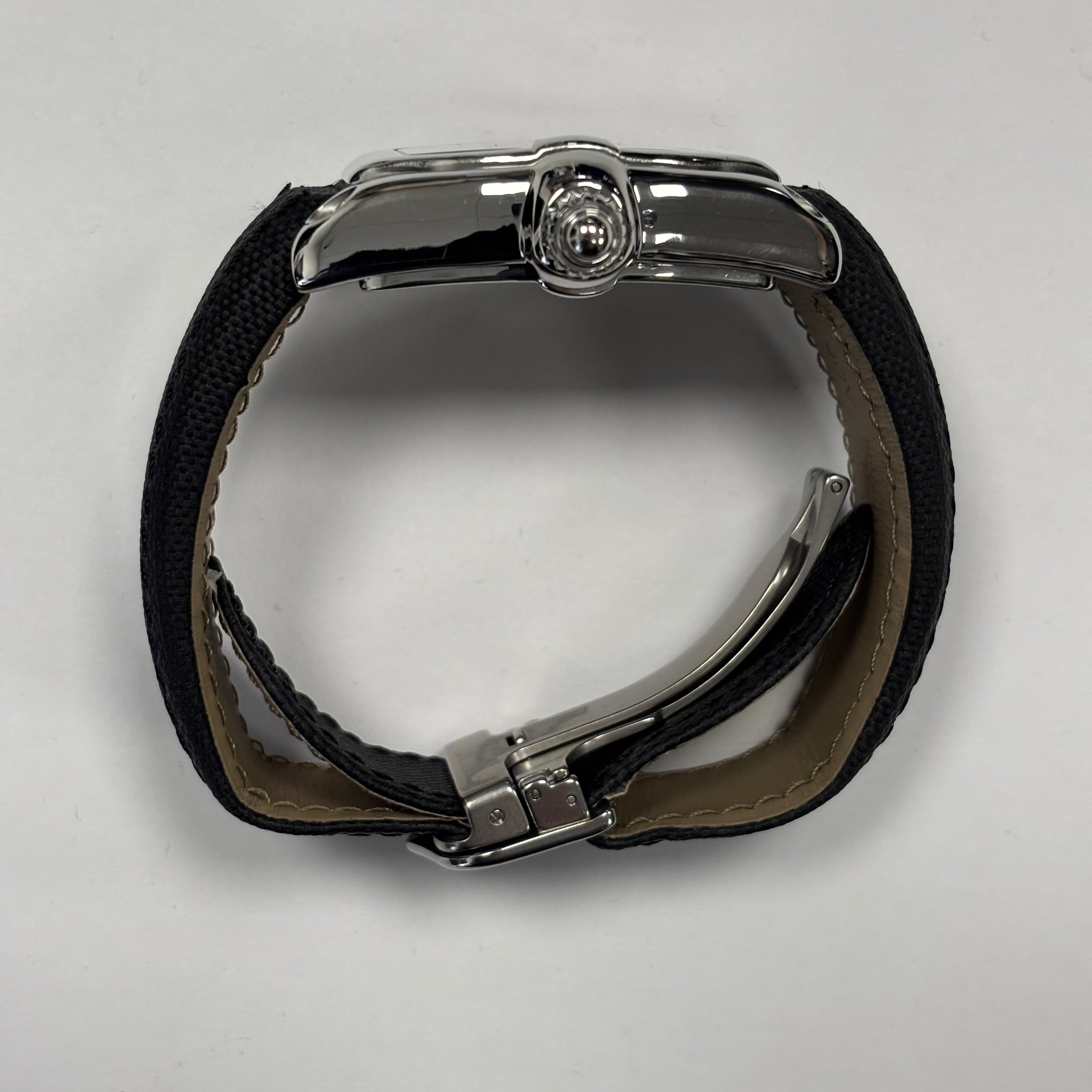 Cartier Roadster 35mm Silver Dial Watch Ref# W62025V3 - Happy Jewelers Fine Jewelry Lifetime Warranty