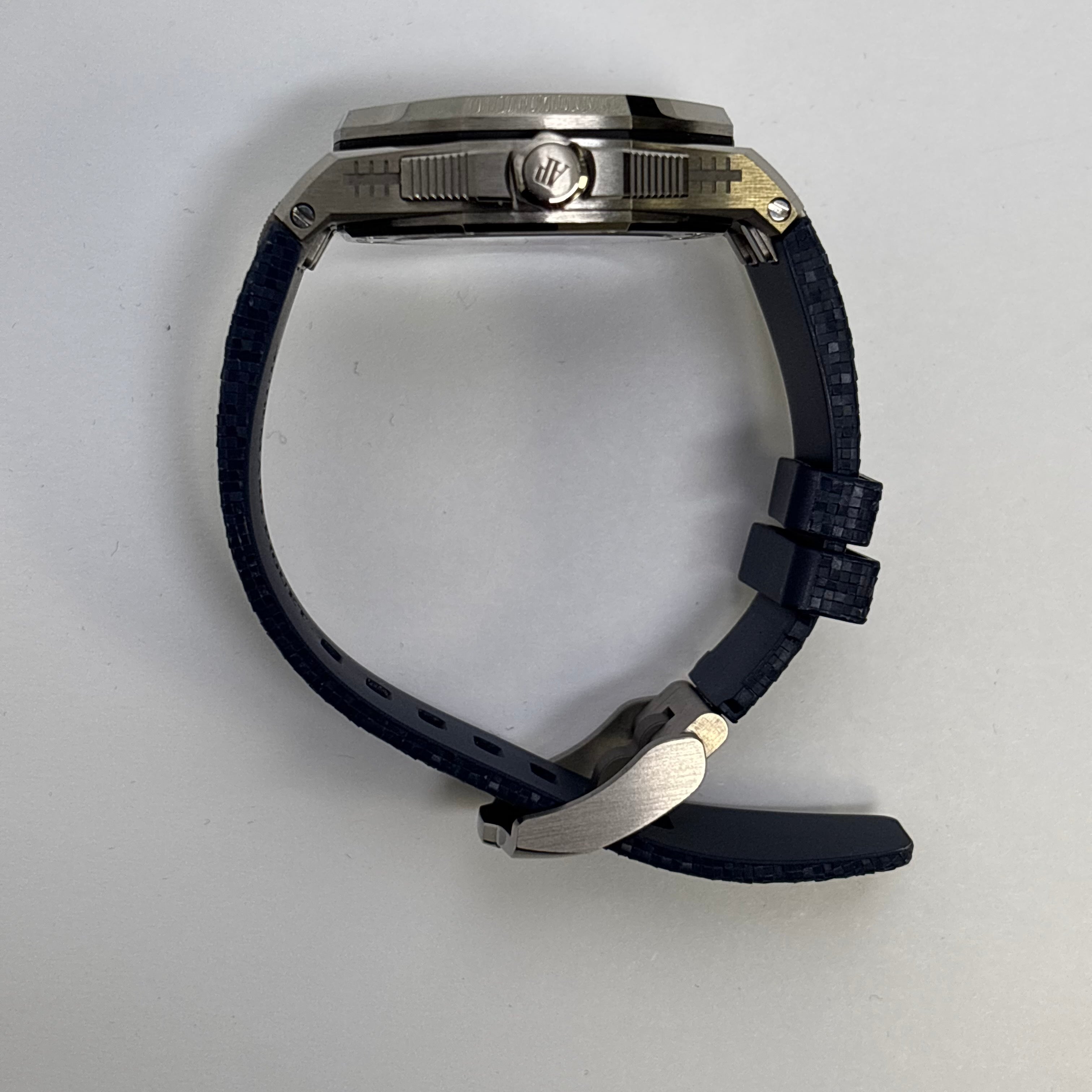 Audemars Piguet Royal Oak 37mm Blue Dial Watch Ref# 77600TI.OO.A343CA.01 - Happy Jewelers Fine Jewelry Lifetime Warranty