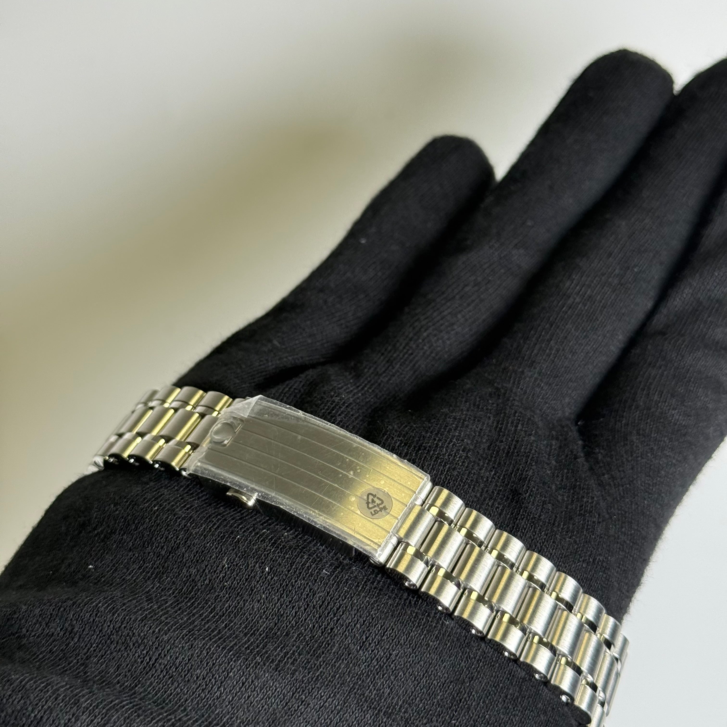 Omega Speedmaster 42mm White Dial Watch Ref# 310.30.42.50.04.001 - Happy Jewelers Fine Jewelry Lifetime Warranty