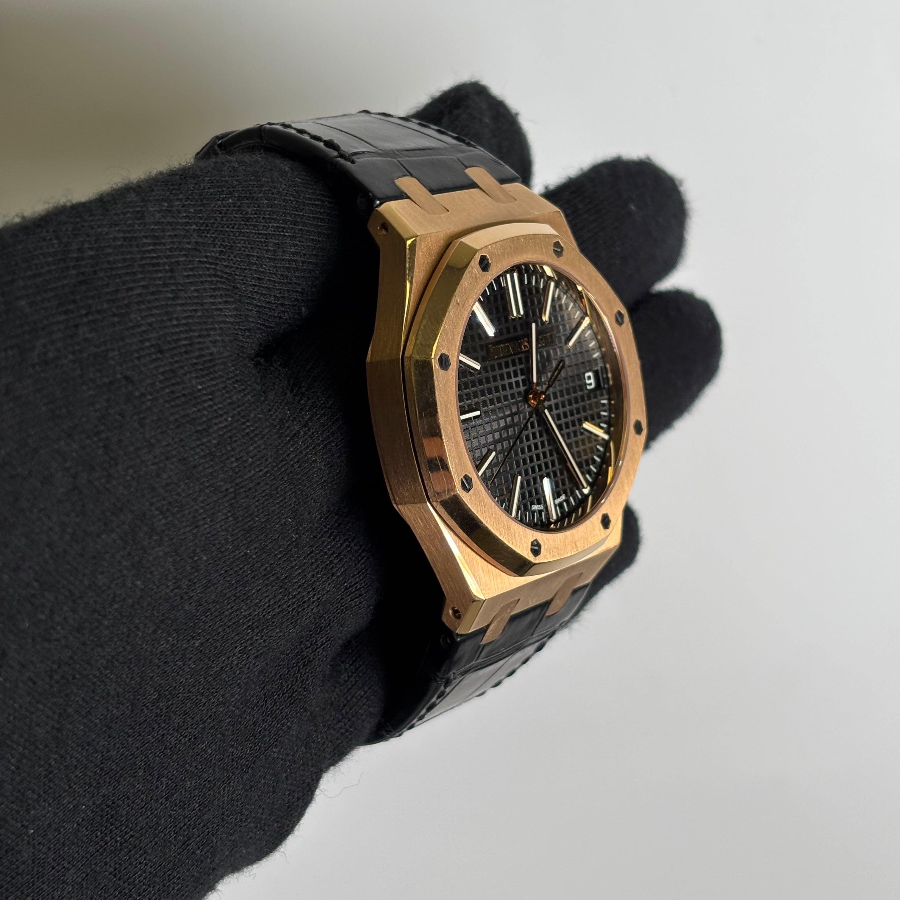 Audemars Piguet Royal Oak 41mm Black Dial Ref# 15510OR.OO.D002CR.01 - Happy Jewelers Fine Jewelry Lifetime Warranty