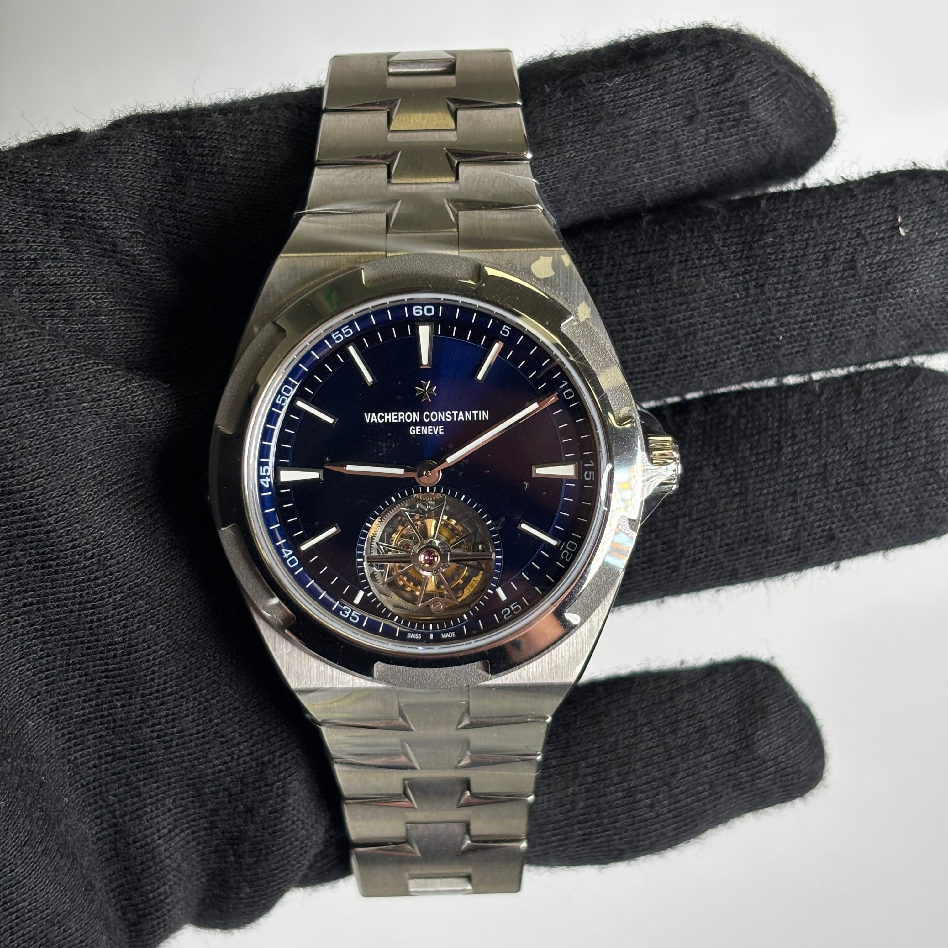 Vacheron Constantin 42.5mm Blue Dial Watch Ref# 6000V/210T-H032 - Happy Jewelers Fine Jewelry Lifetime Warranty