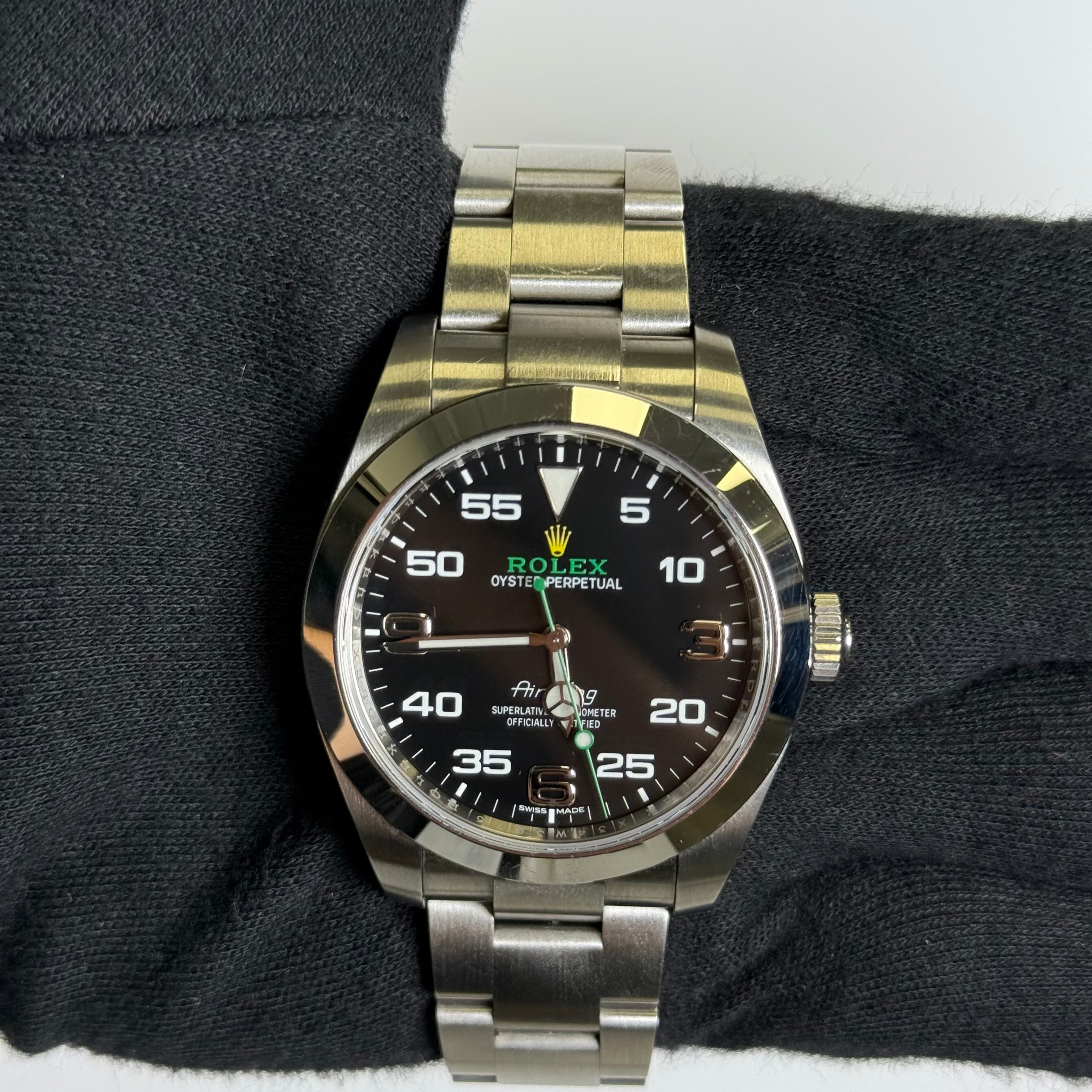 Rolex Air-King 40mm Black Dial Watch Ref# 116900 - Happy Jewelers Fine Jewelry Lifetime Warranty
