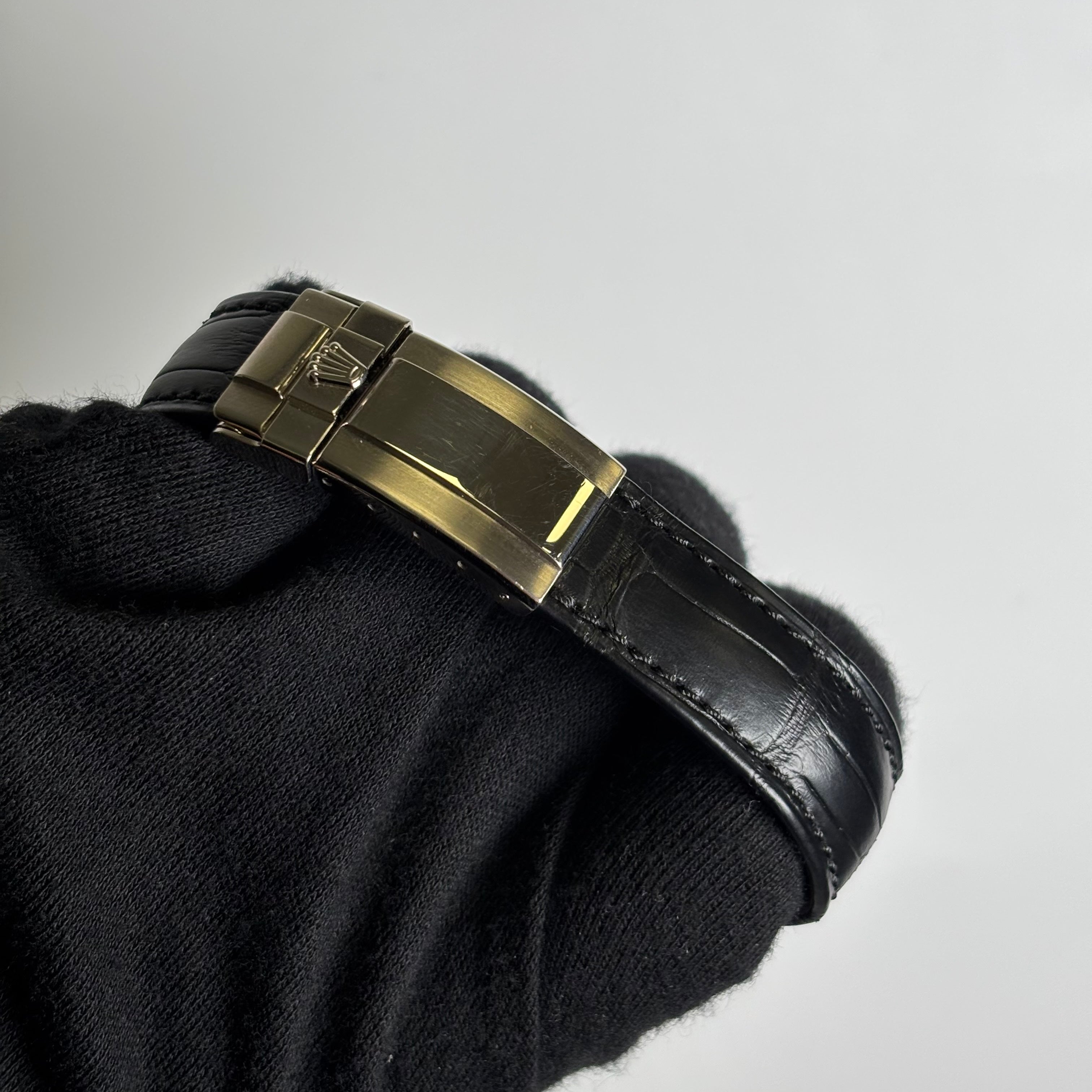 Rolex Daytona 40mm Grey Dial Watch Ref# 116519 - Happy Jewelers Fine Jewelry Lifetime Warranty