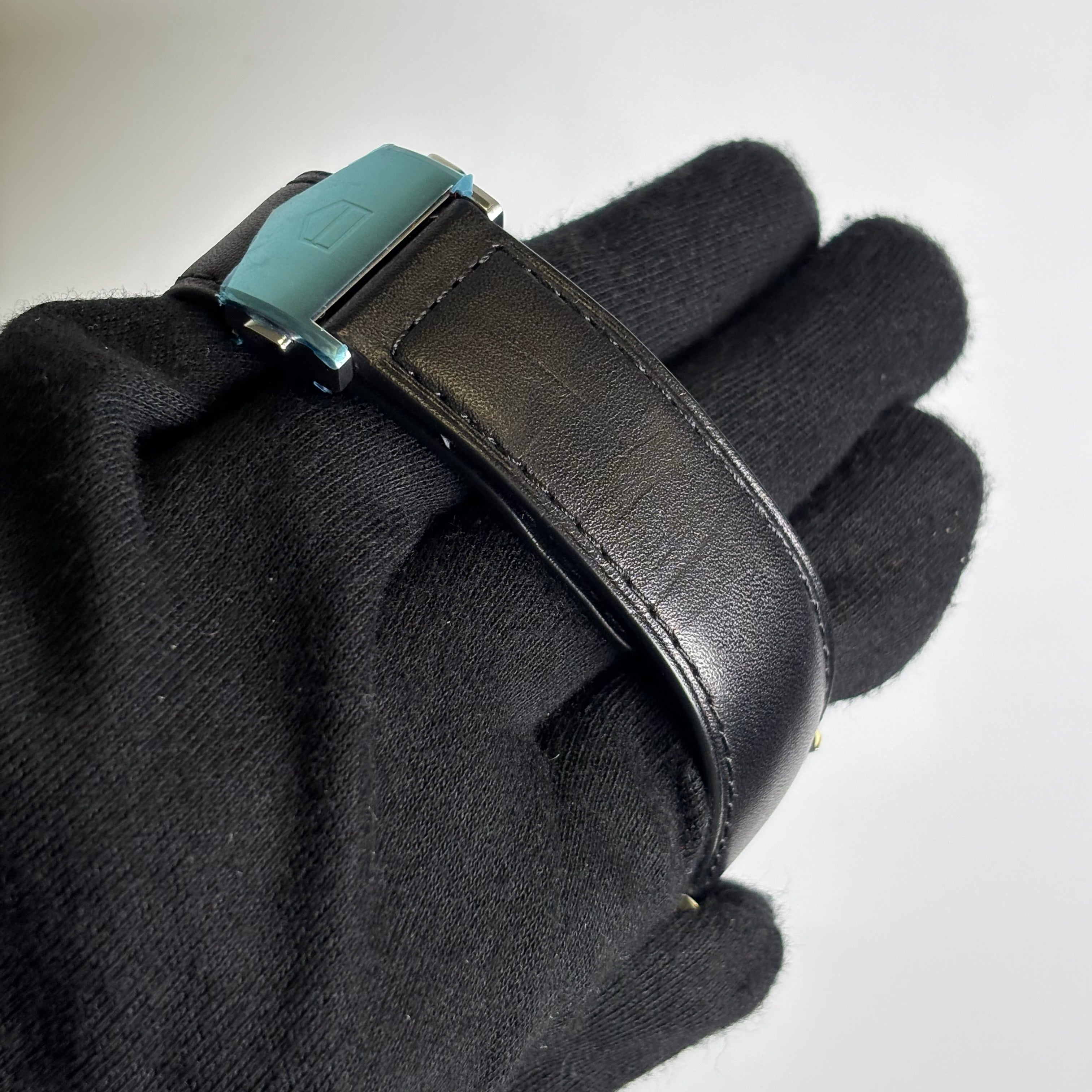 Tag Heuer Carrera 42mm Silver Dial Watch Ref# CBS2011 - Happy Jewelers Fine Jewelry Lifetime Warranty