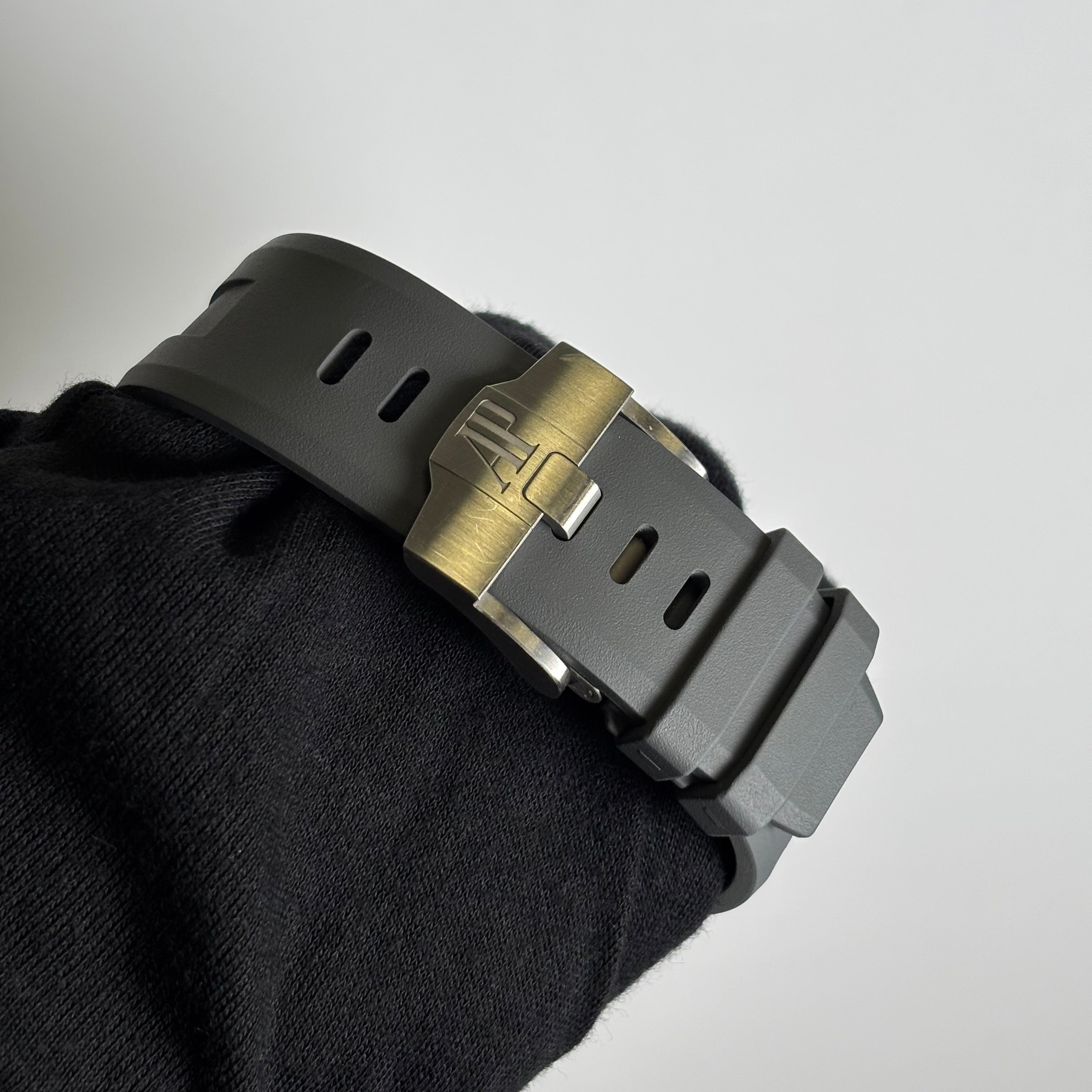 Audemars Piguet Royal Oak 42mm Grey Dial Watch Ref# 15720ST.OO.A009CA.01 - Happy Jewelers Fine Jewelry Lifetime Warranty