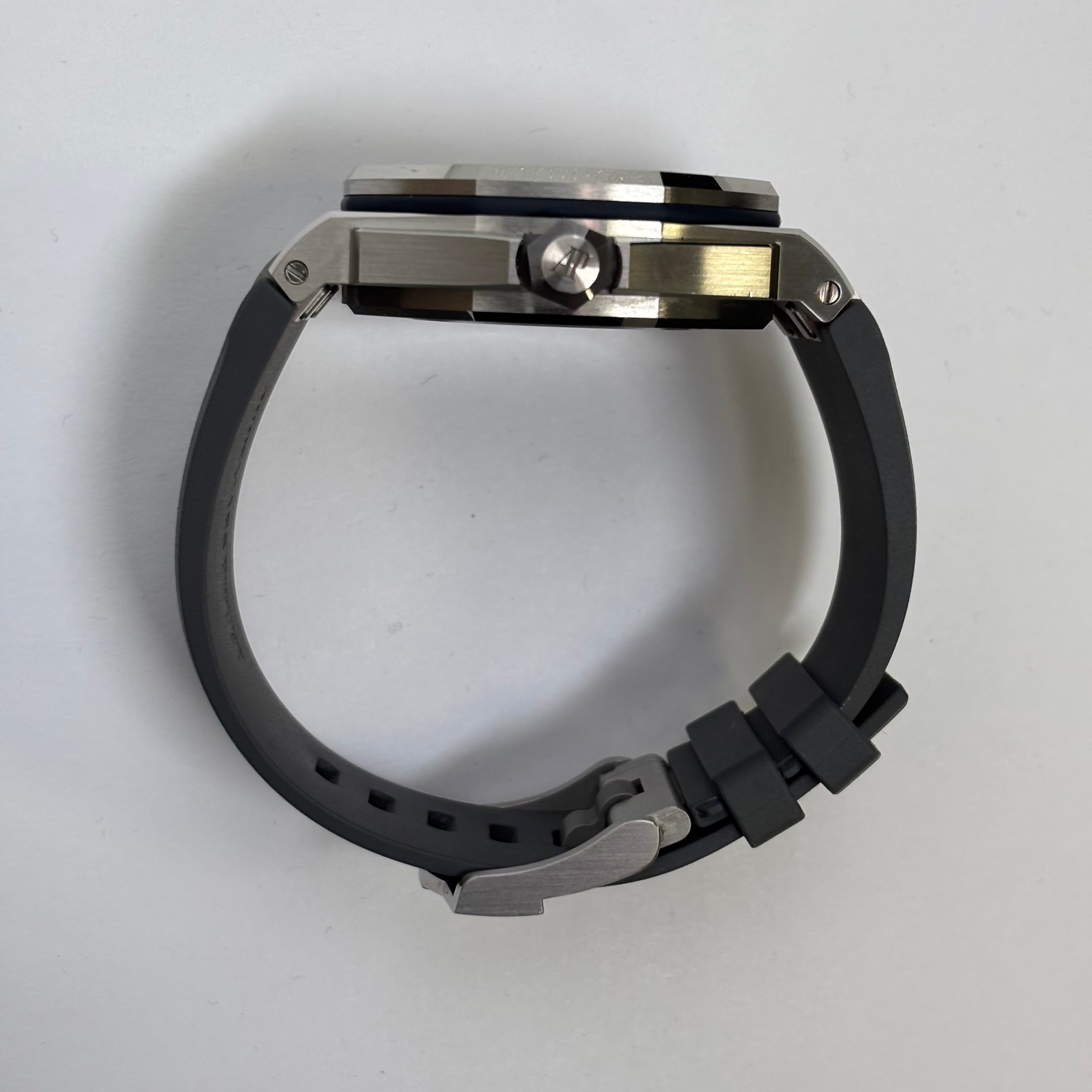 Audemars Piguet Royal Oak 42mm Grey Dial Watch Ref# 15720ST.OO.A009CA.01 - Happy Jewelers Fine Jewelry Lifetime Warranty