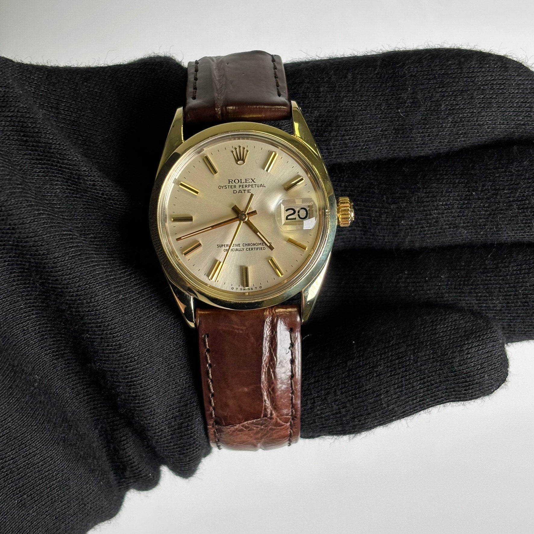 Rolex Datejust 34mm Silver Dial Watch Ref# 1550 - Happy Jewelers Fine Jewelry Lifetime Warranty