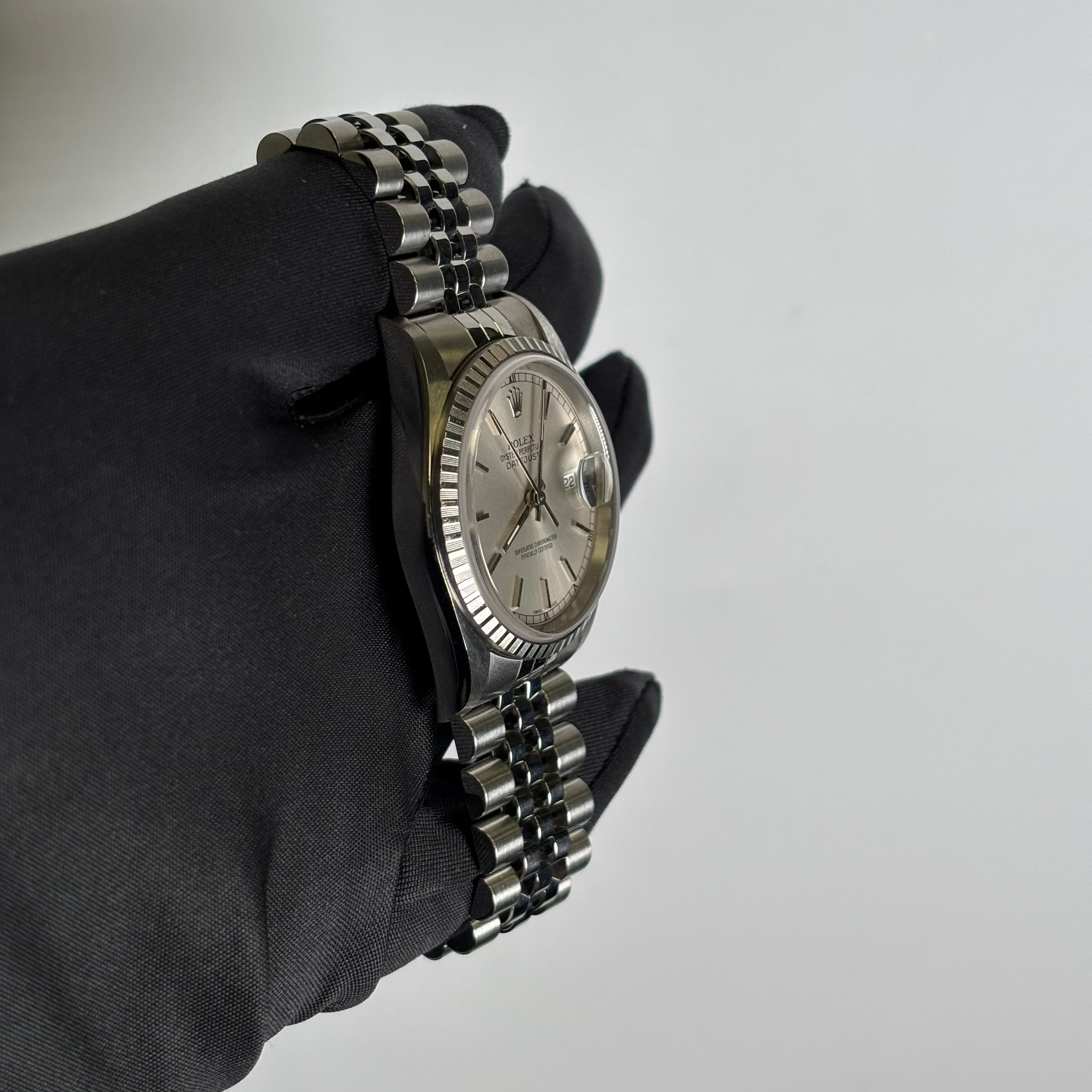 Rolex Datejust 36mm Silver Dial Watch Ref# 16220 - Happy Jewelers Fine Jewelry Lifetime Warranty