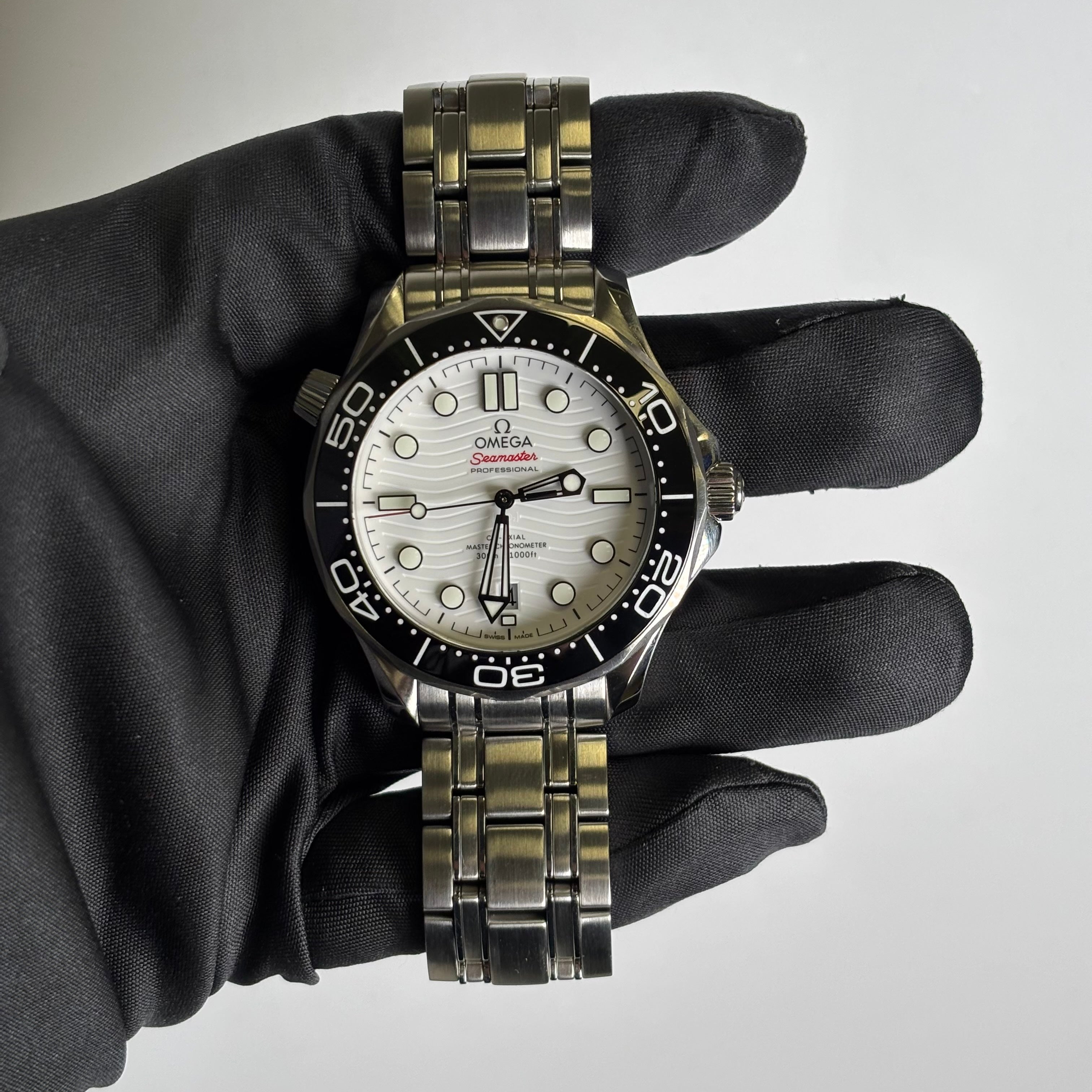 Omega Seamaster 42mm White Dial Ref# 210.30.42.20.04.001 - Happy Jewelers Fine Jewelry Lifetime Warranty