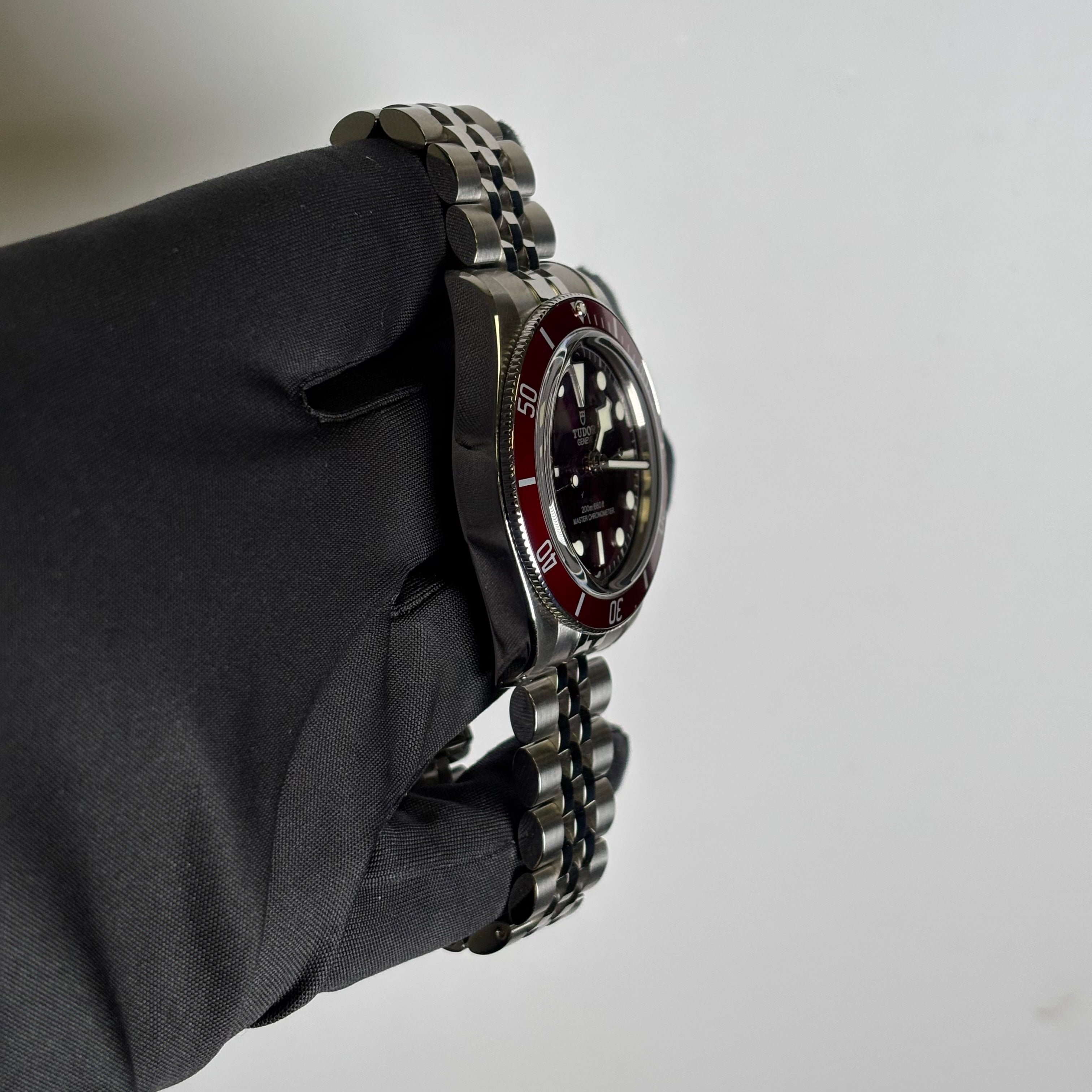 Tudor Black Bay 39mm Red Dial Watch Ref# 7939A1A0RU - Happy Jewelers Fine Jewelry Lifetime Warranty
