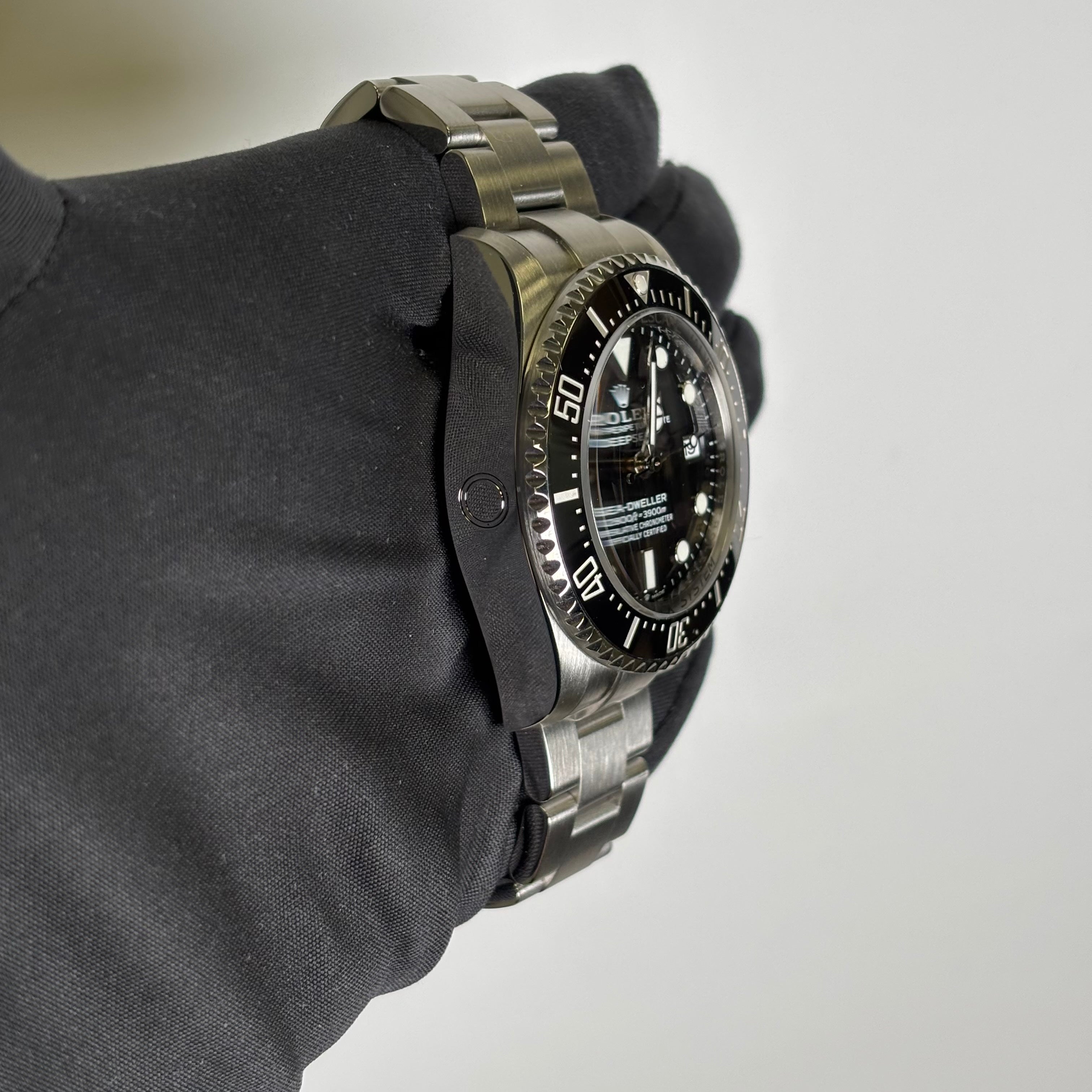 Rolex Sea-Dweller 44mm Black Dial Watch Ref# 136660 - Happy Jewelers Fine Jewelry Lifetime Warranty