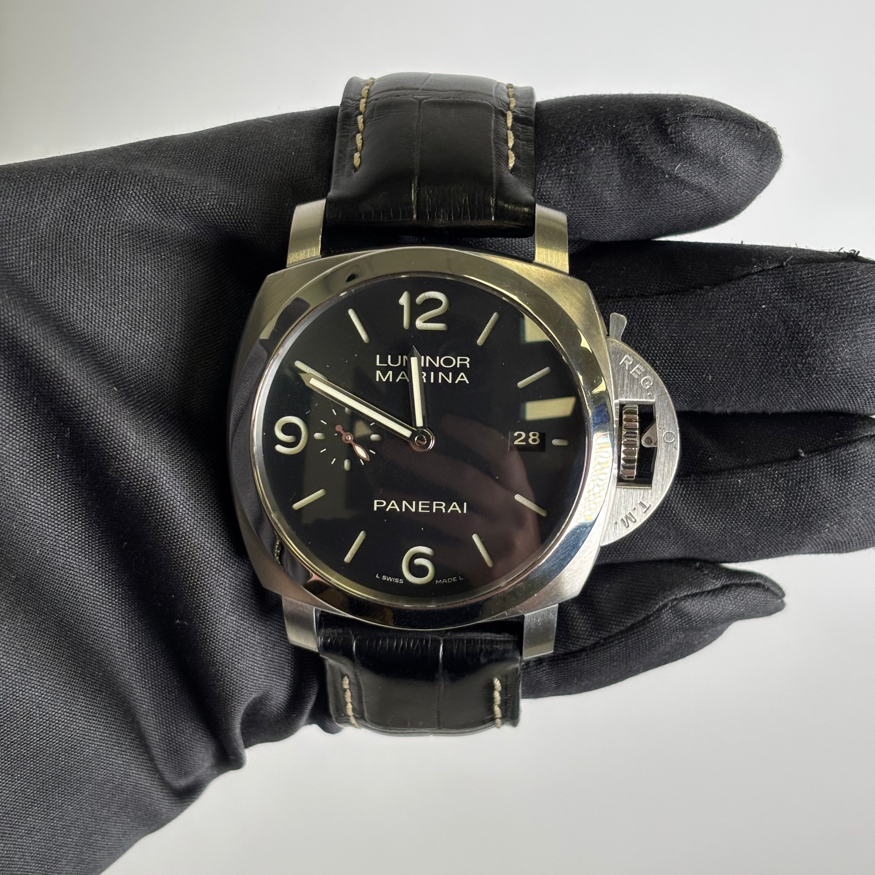 Panerai Luminor 44mm Black Dial Watch Ref# PAM00312 - Happy Jewelers Fine Jewelry Lifetime Warranty