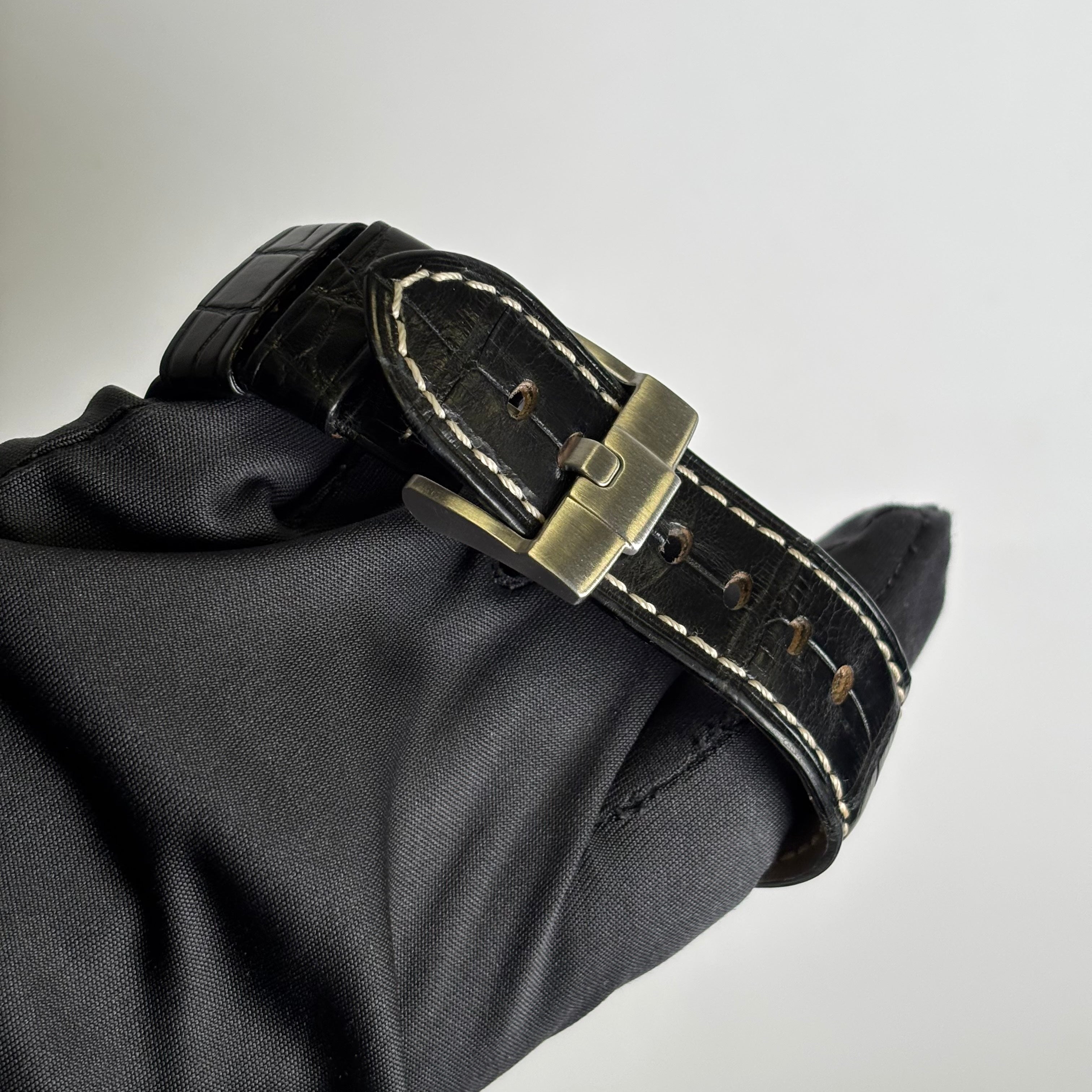 Panerai Luminor 44mm Black Dial Watch Ref# PAM00312 - Happy Jewelers Fine Jewelry Lifetime Warranty