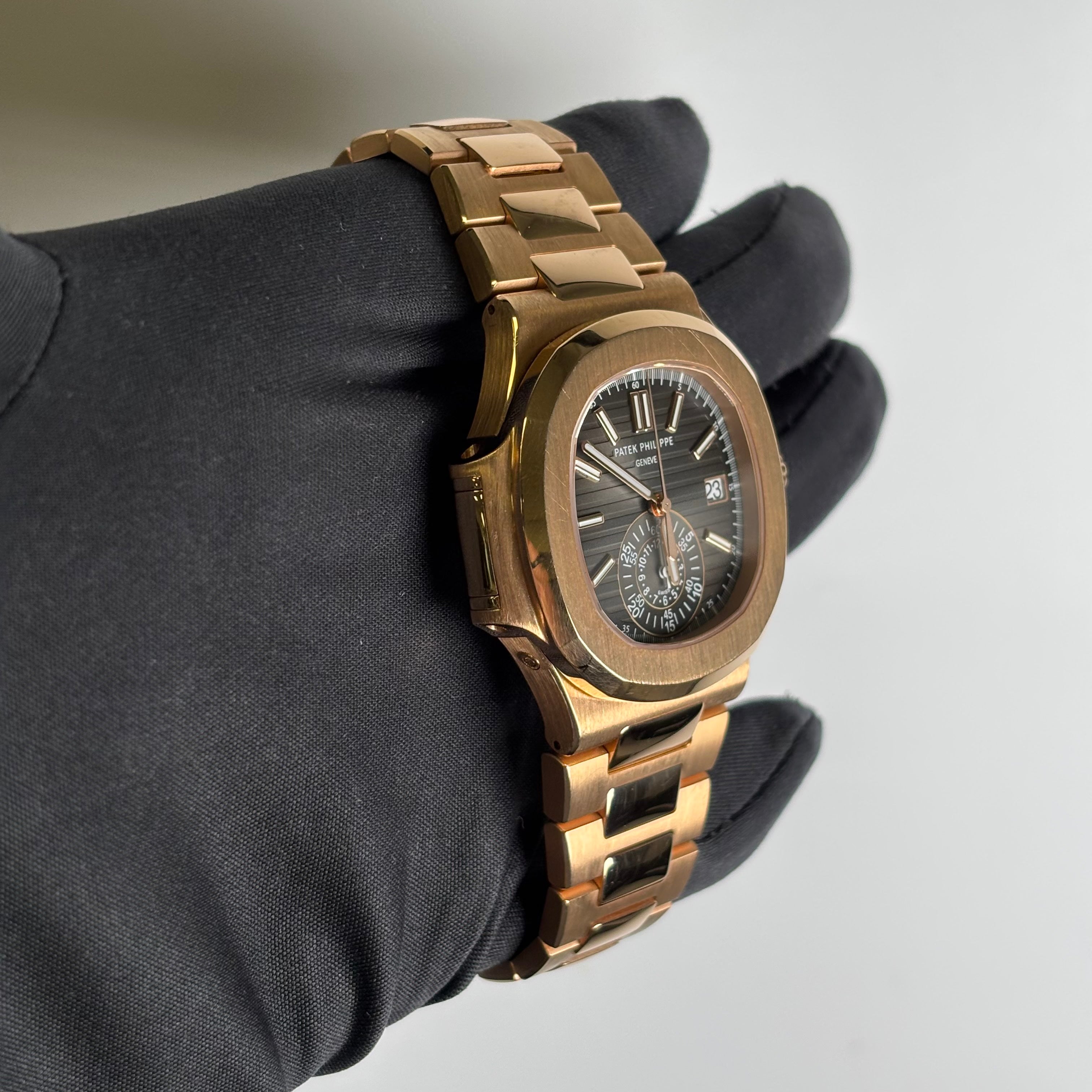 Patek Philippe Nautilus 40.5mm Grey Dial Watch Ref# 5980/1R-001 - Happy Jewelers Fine Jewelry Lifetime Warranty