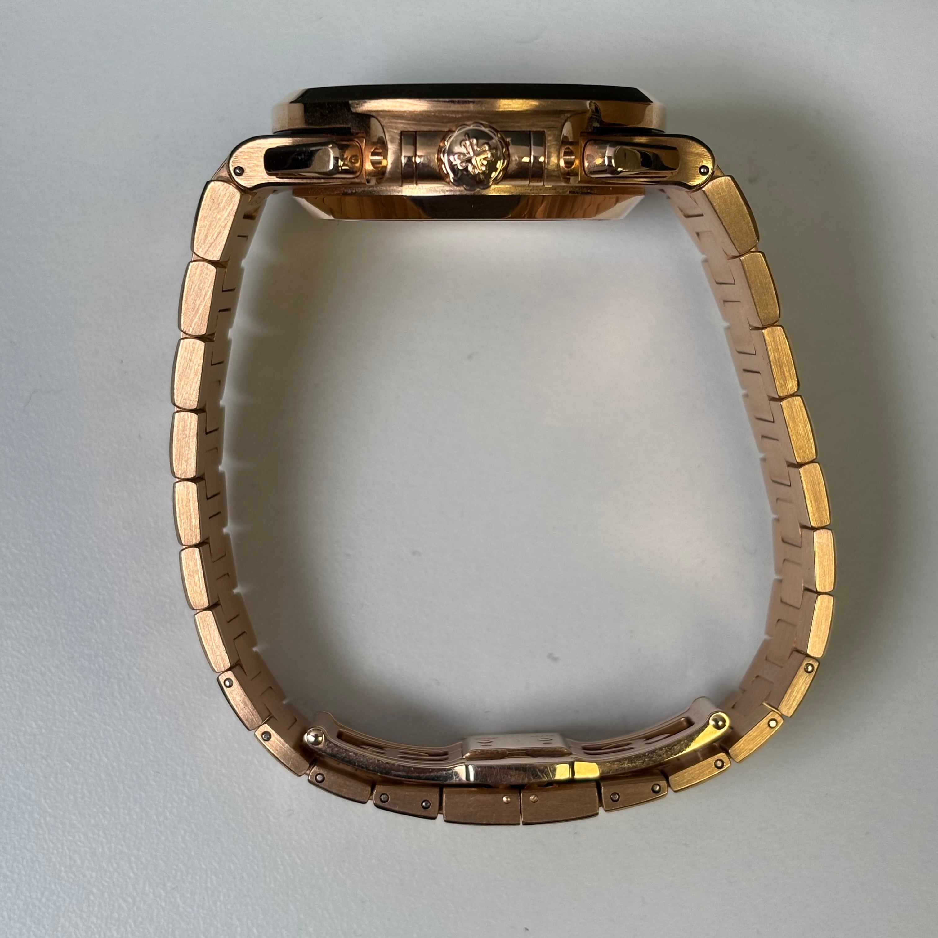 Patek Philippe Nautilus 40.5mm Grey Dial Watch Ref# 5980/1R-001 - Happy Jewelers Fine Jewelry Lifetime Warranty