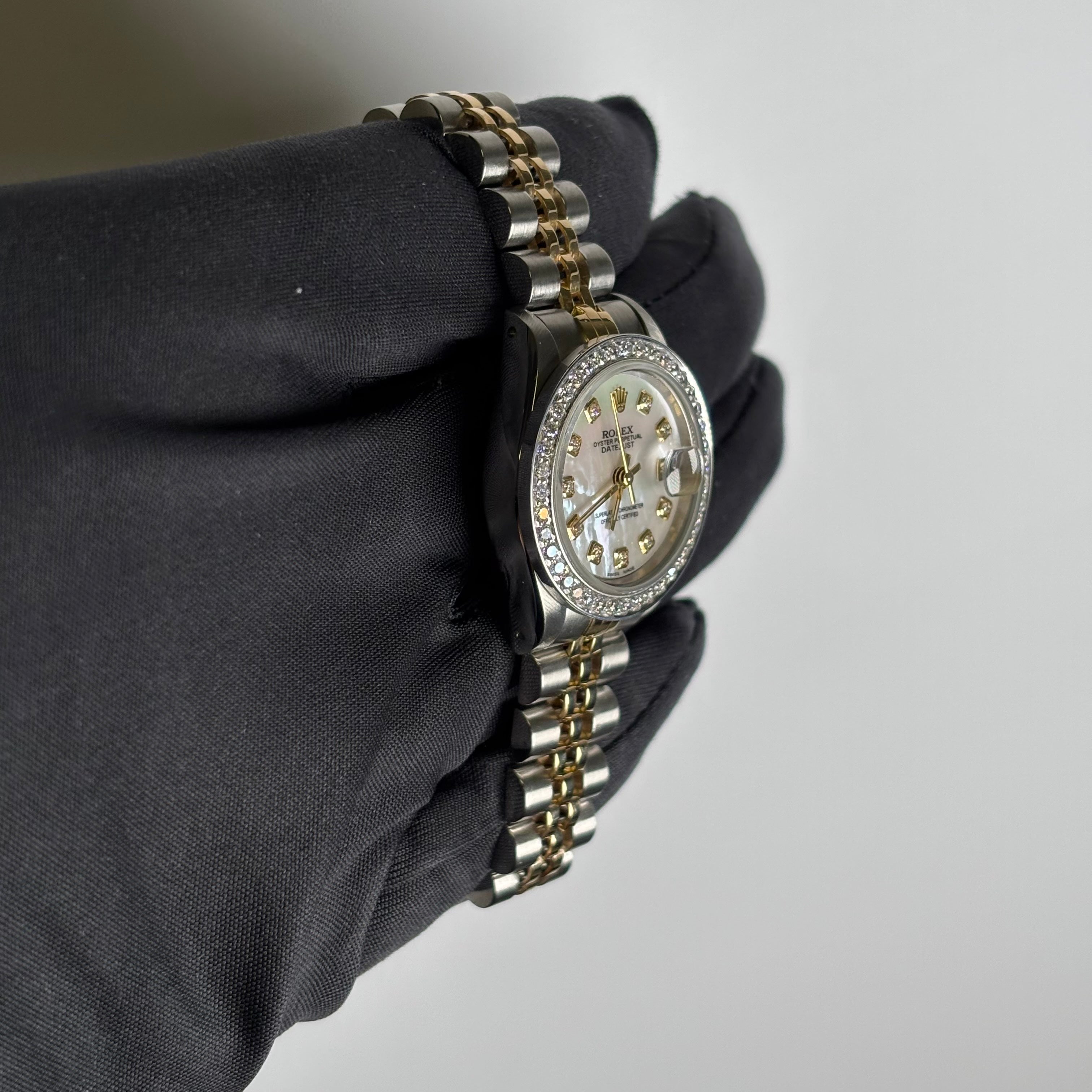 Rolex Datejust 26mm MOP Dial Watch Ref# 69173 - Happy Jewelers Fine Jewelry Lifetime Warranty