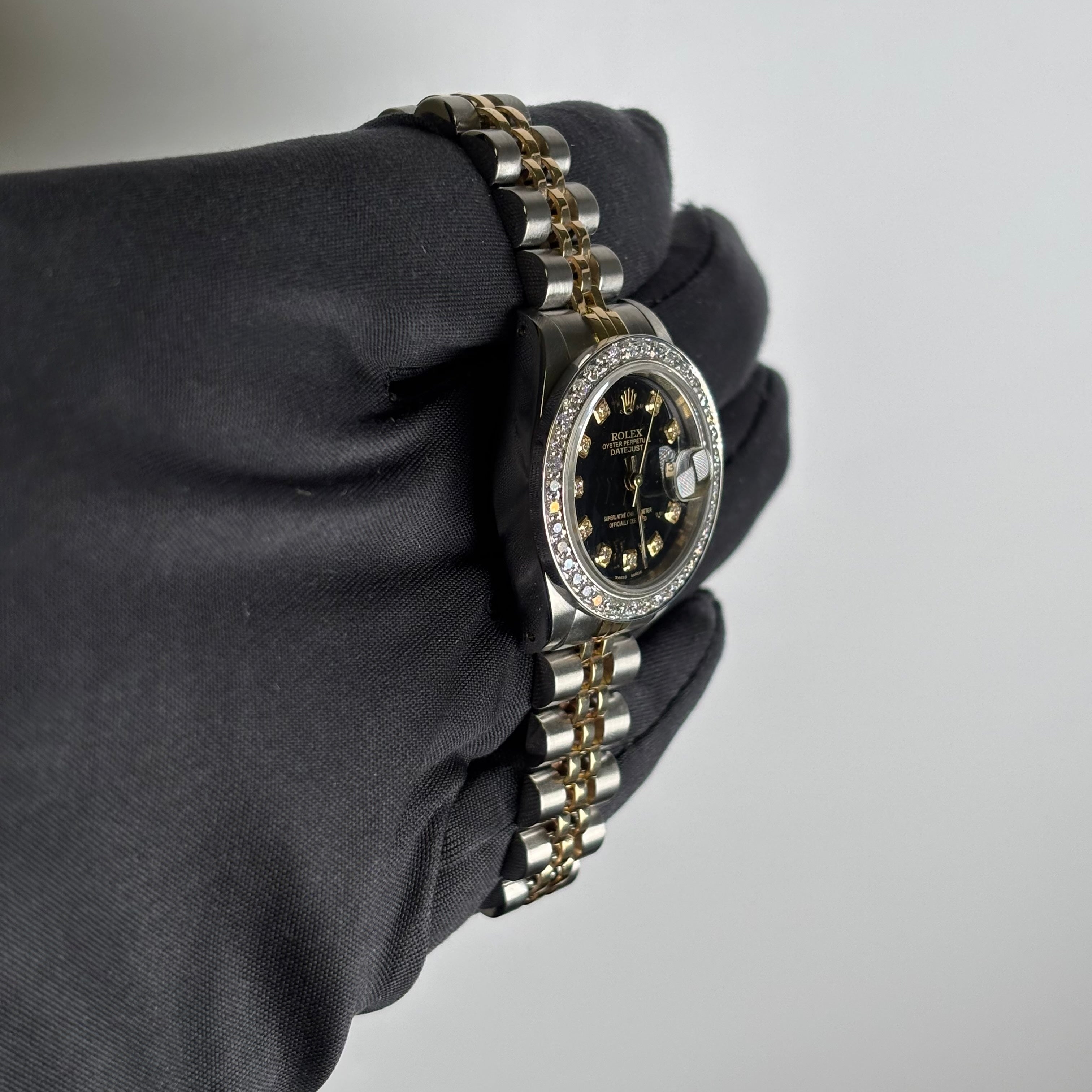 Rolex Datejust 26mm Black Dial Watch Ref# 69173 - Happy Jewelers Fine Jewelry Lifetime Warranty