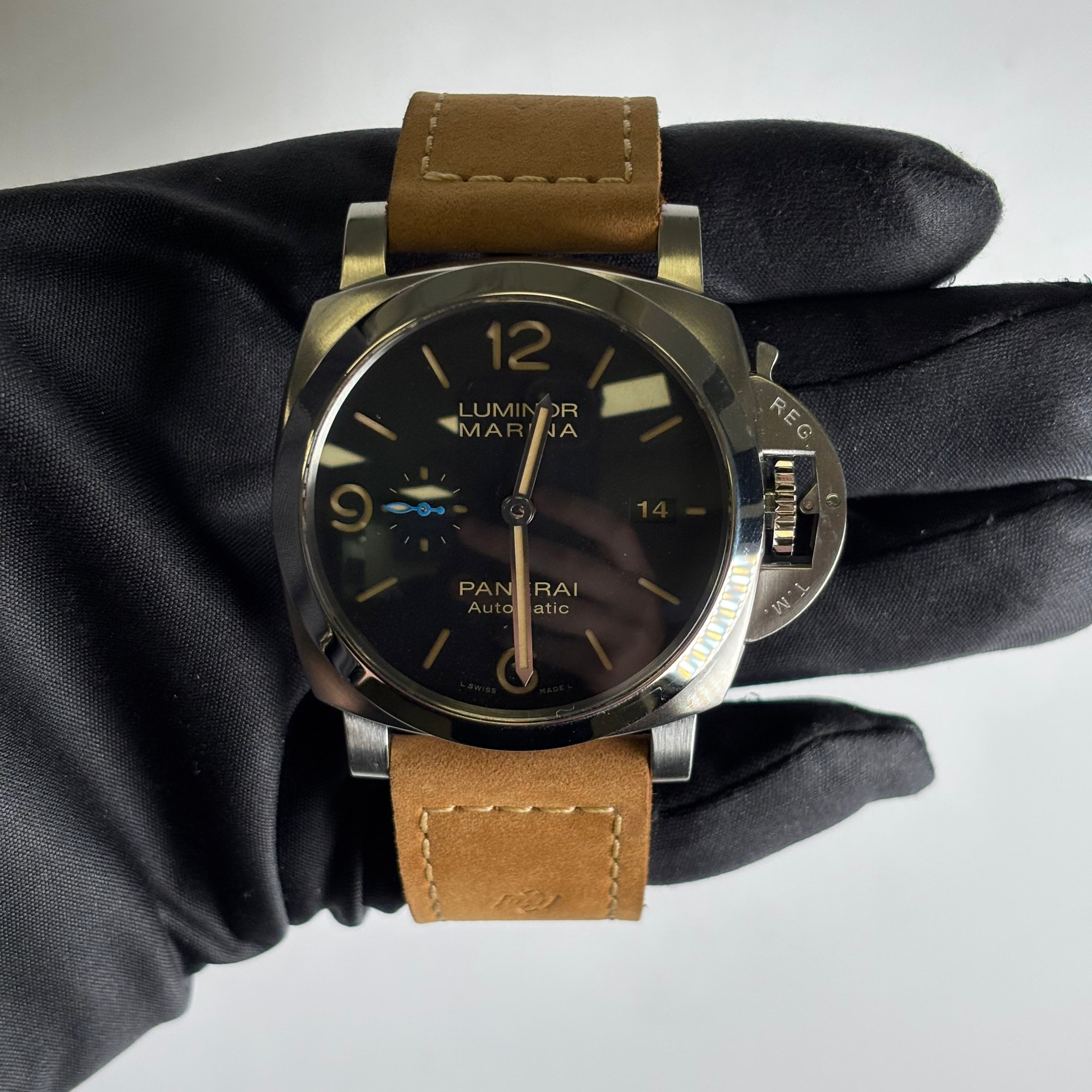 Panerai Luminor 44mm Black Dial Watch Ref# PAM01312 - Happy Jewelers Fine Jewelry Lifetime Warranty