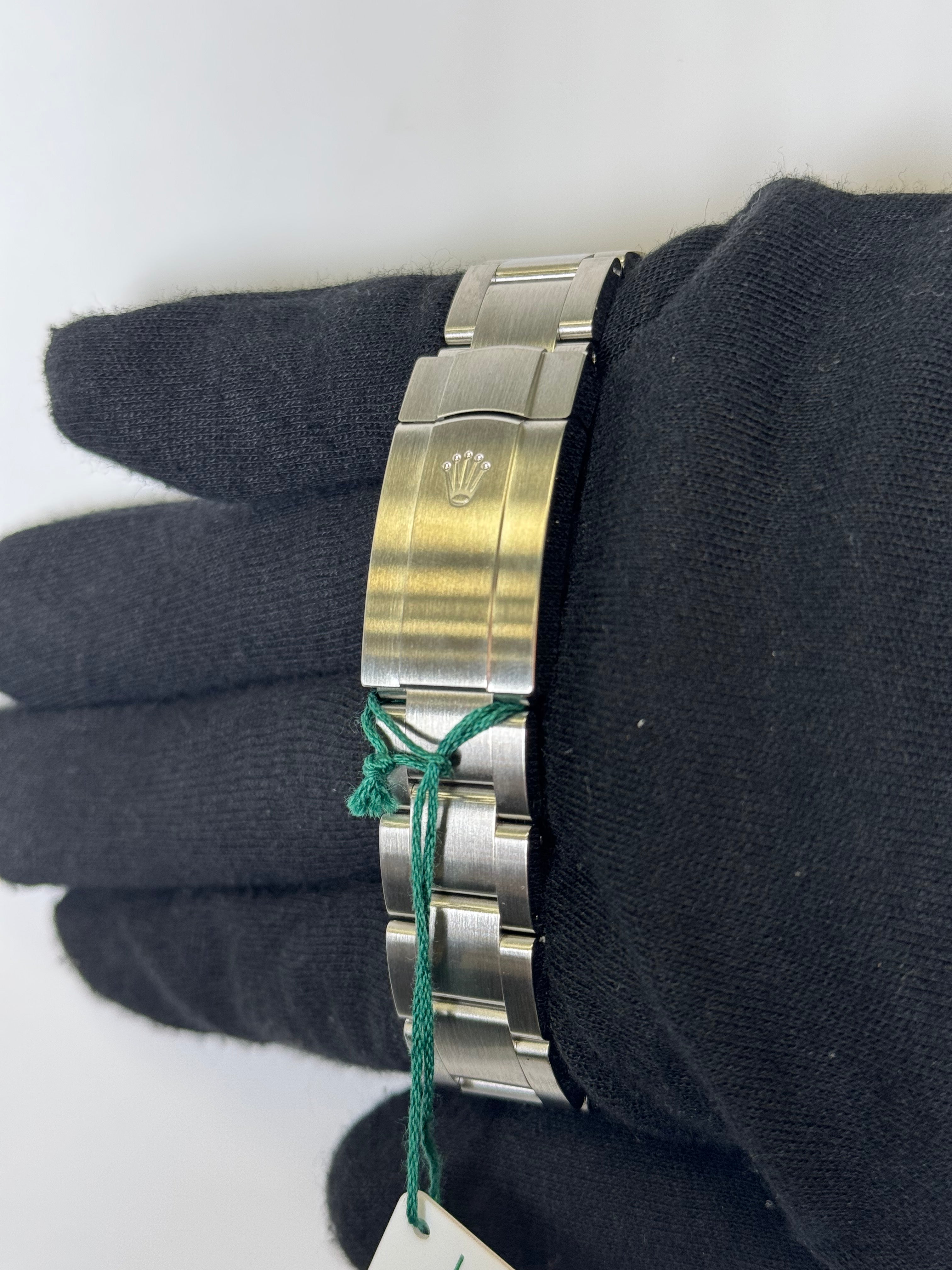 Rolex Oyster Perpetual 41mm Dial Watch Ref# 124300 - Happy Jewelers Fine Jewelry Lifetime Warranty
