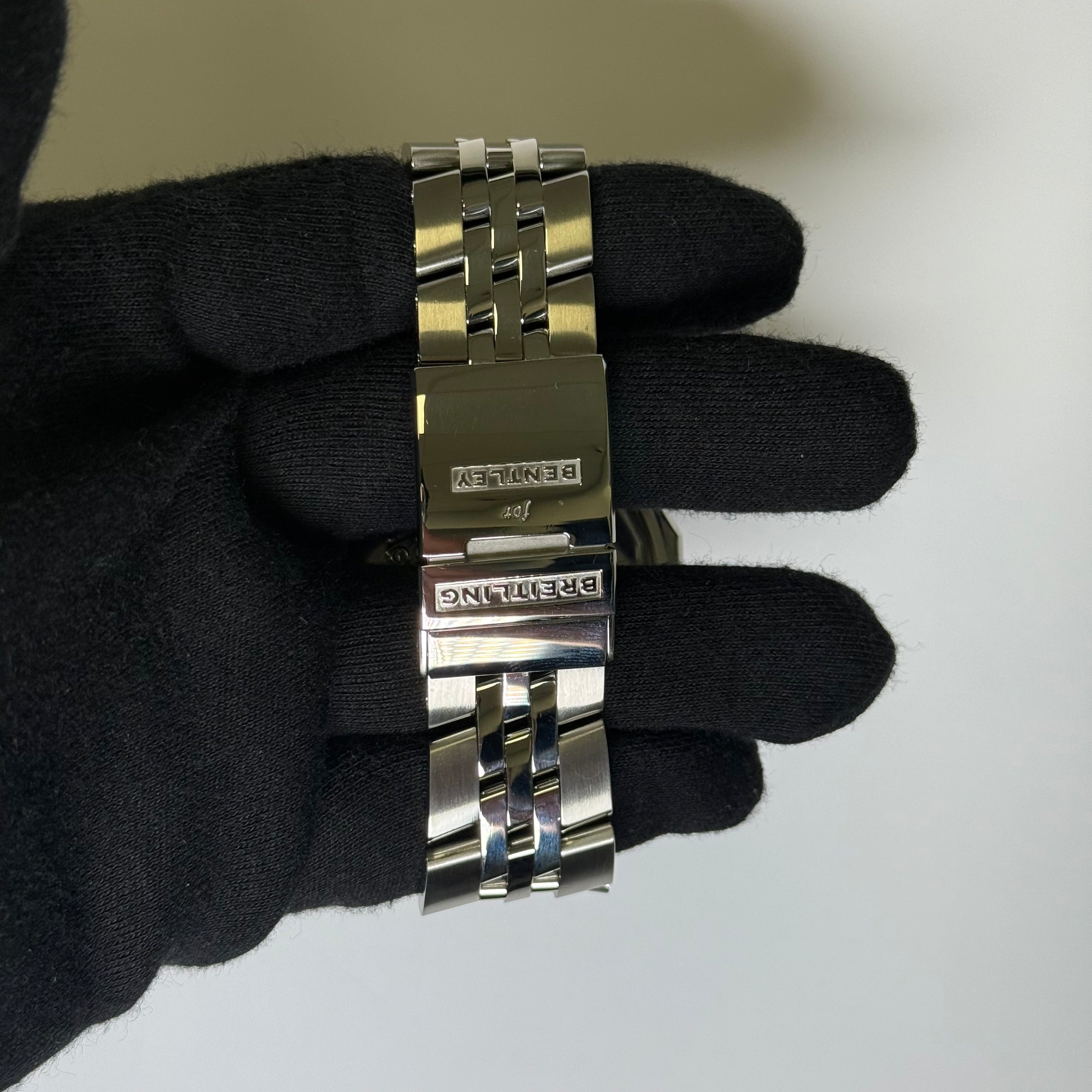 Breitling Bentley Motors 48mm Silver Dial Watch Ref# A25363 - Happy Jewelers Fine Jewelry Lifetime Warranty