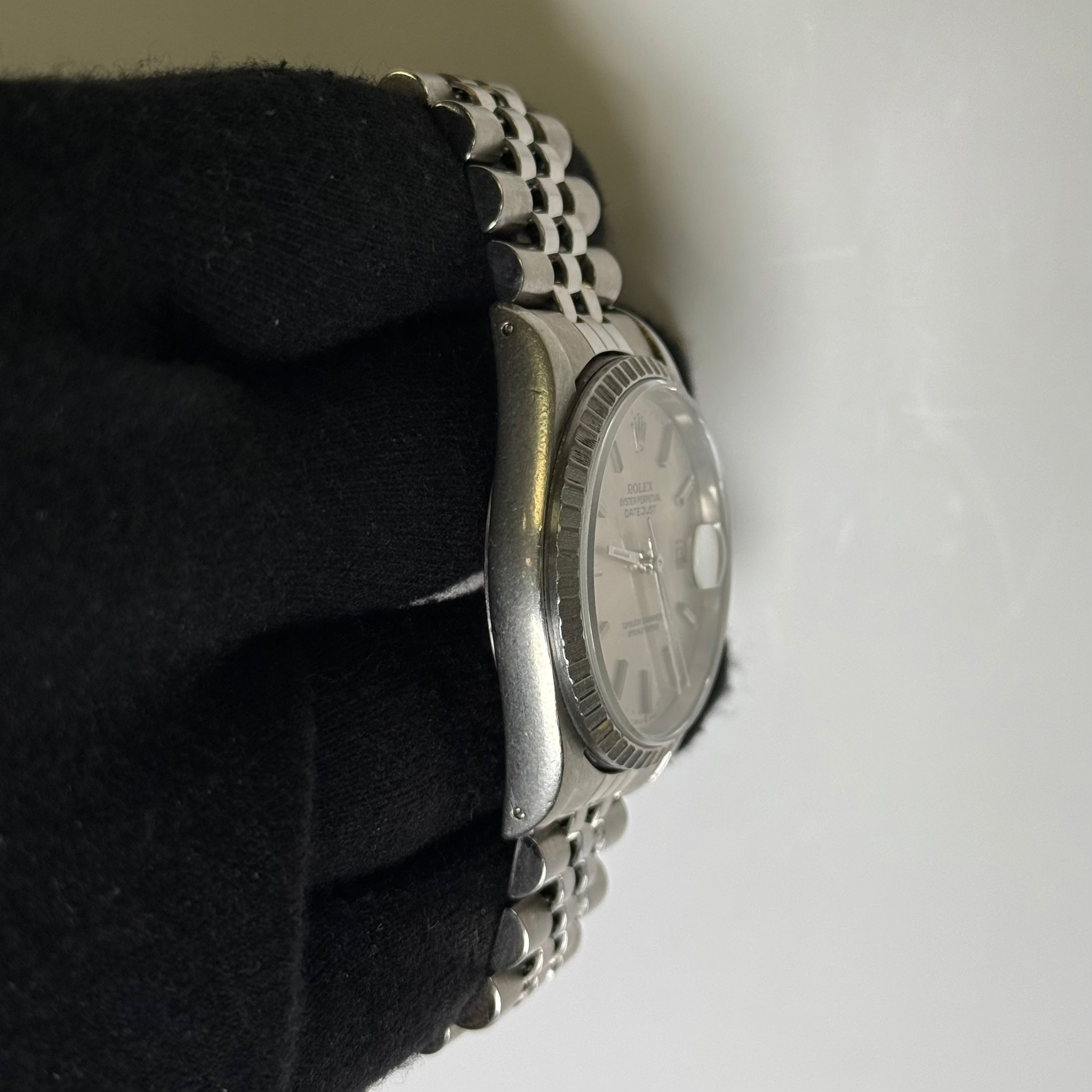 Rolex Datejust 36mm Silver Dial Watch Ref# 16220 - Happy Jewelers Fine Jewelry Lifetime Warranty