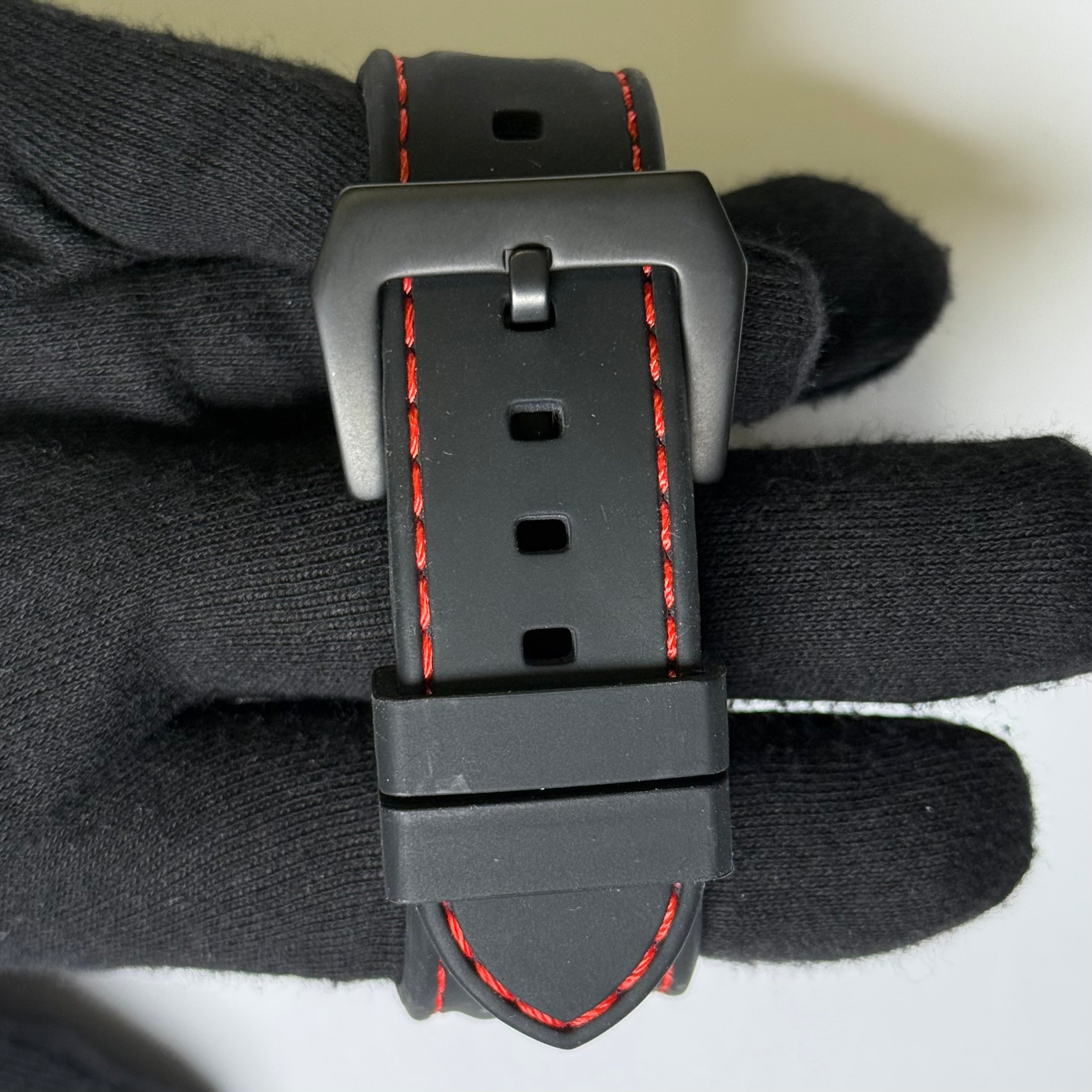 Panerai Luminor 44mm Black Dial Watch Ref# PAM00321 - Happy Jewelers Fine Jewelry Lifetime Warranty