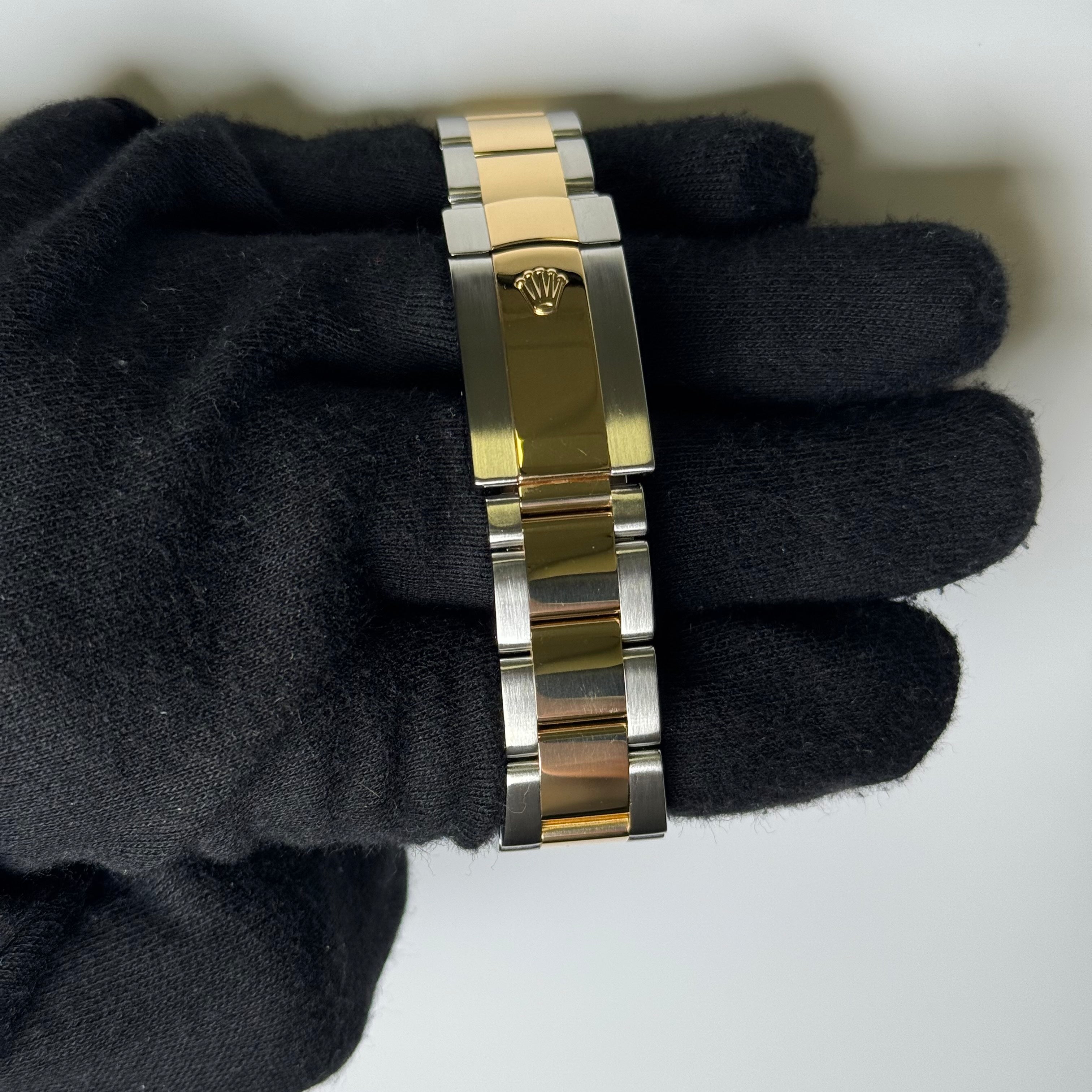 Rolex Datejust 36mm MOP Dial Watch Ref# 116203 - Happy Jewelers Fine Jewelry Lifetime Warranty